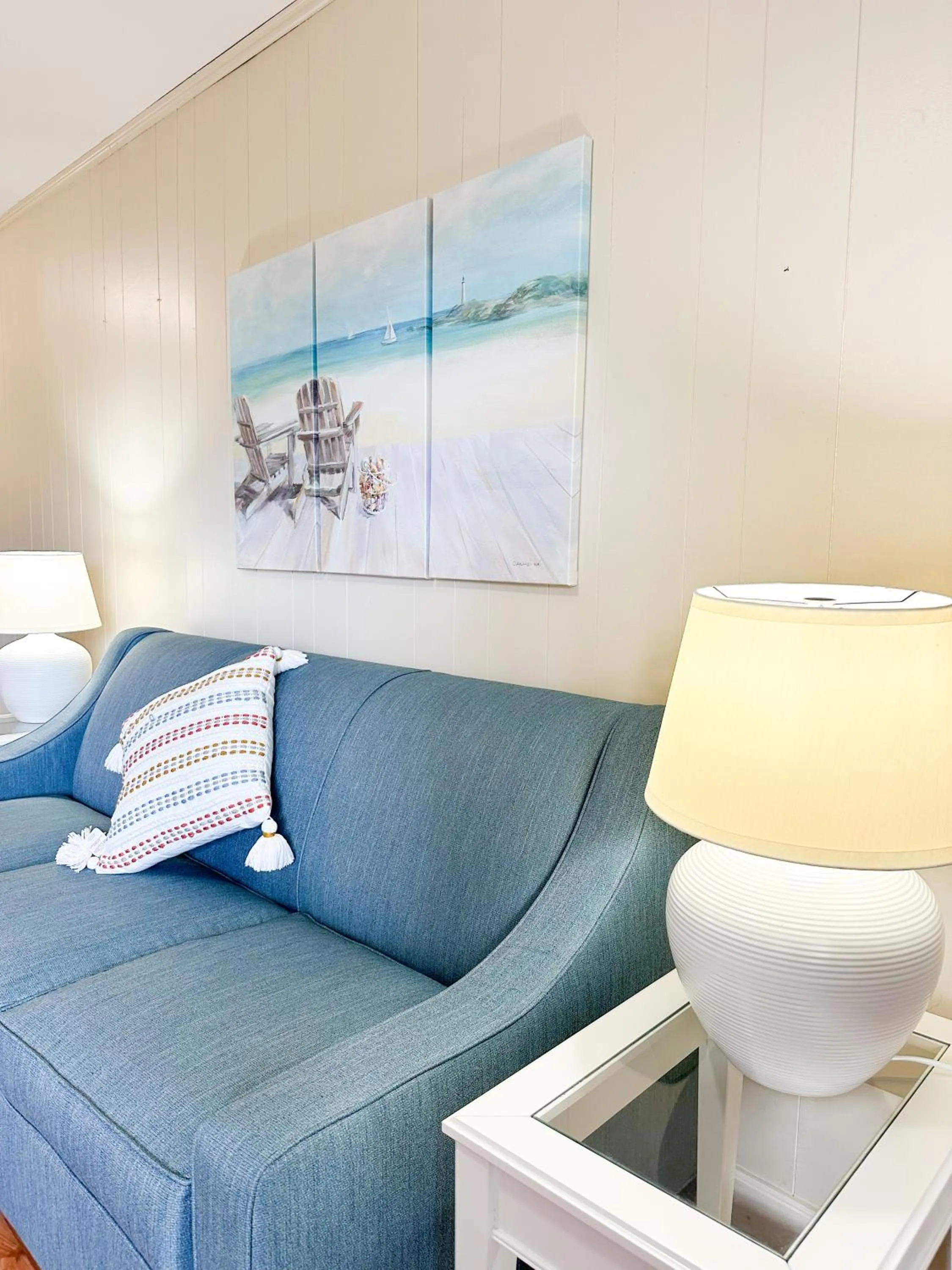 Oasis by the Bay Vacation Suites