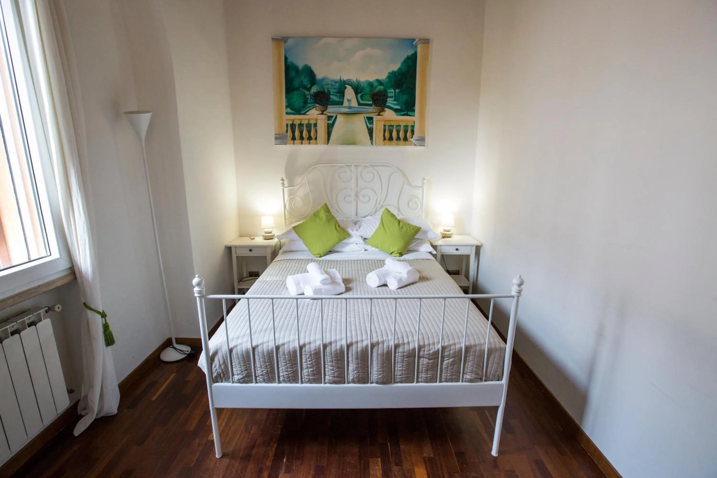 Bedroom, Bed in Pettinary Village B&B