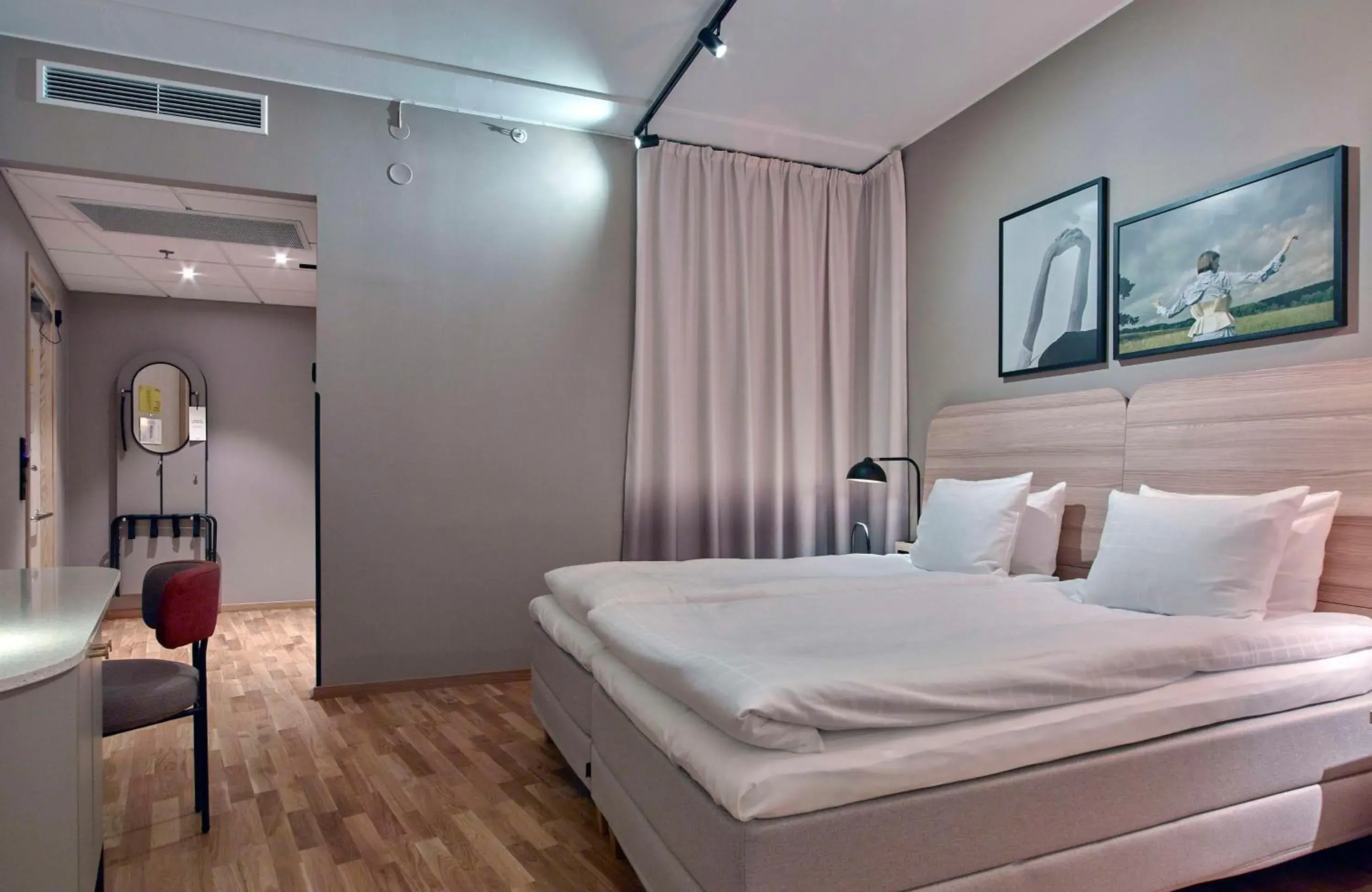 Bedroom, Bed in Scandic Oceanhamnen Bedroom, Bed in Scandic Oceanhamnen