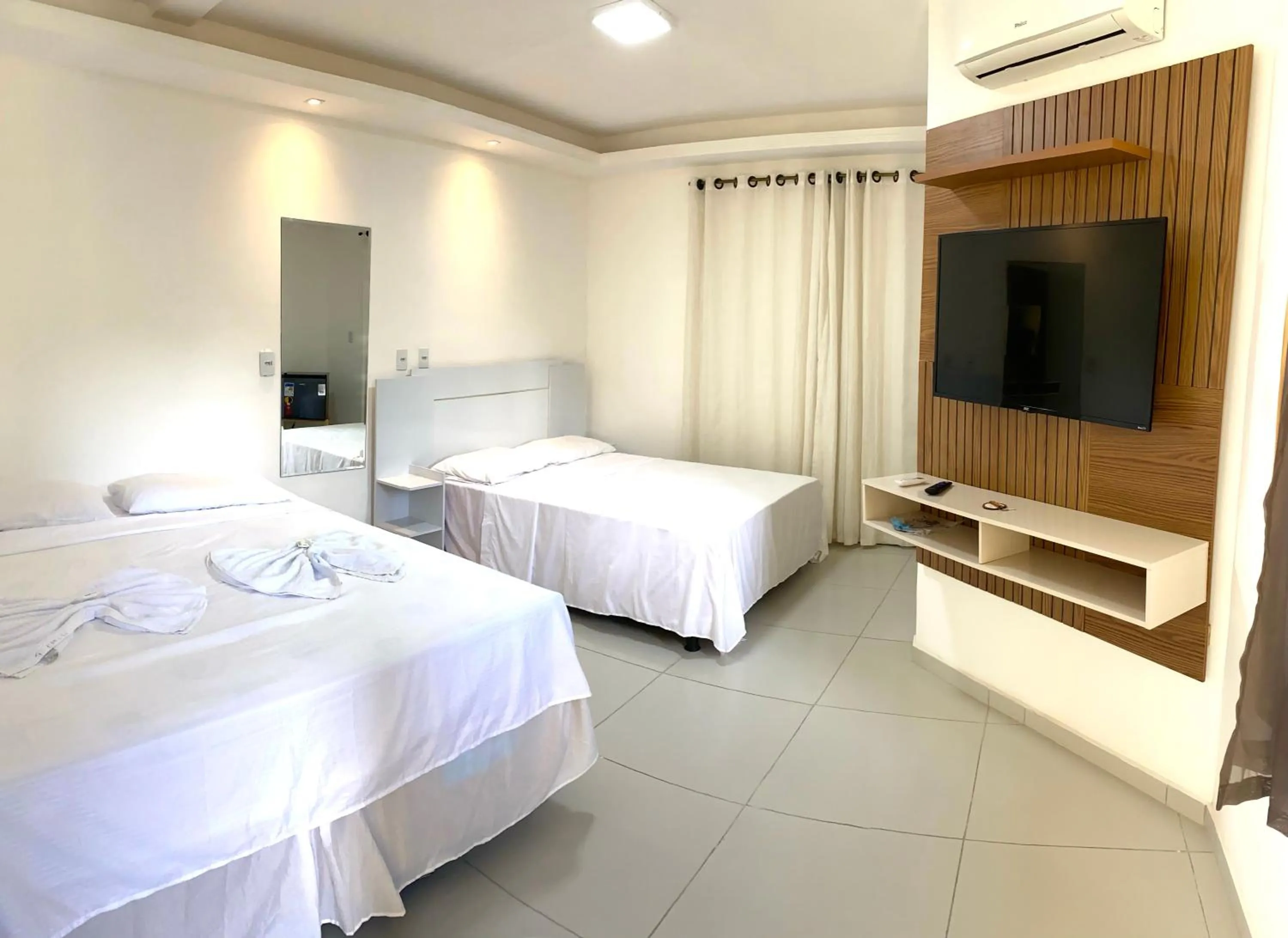 Bed in MATURI CENTRO