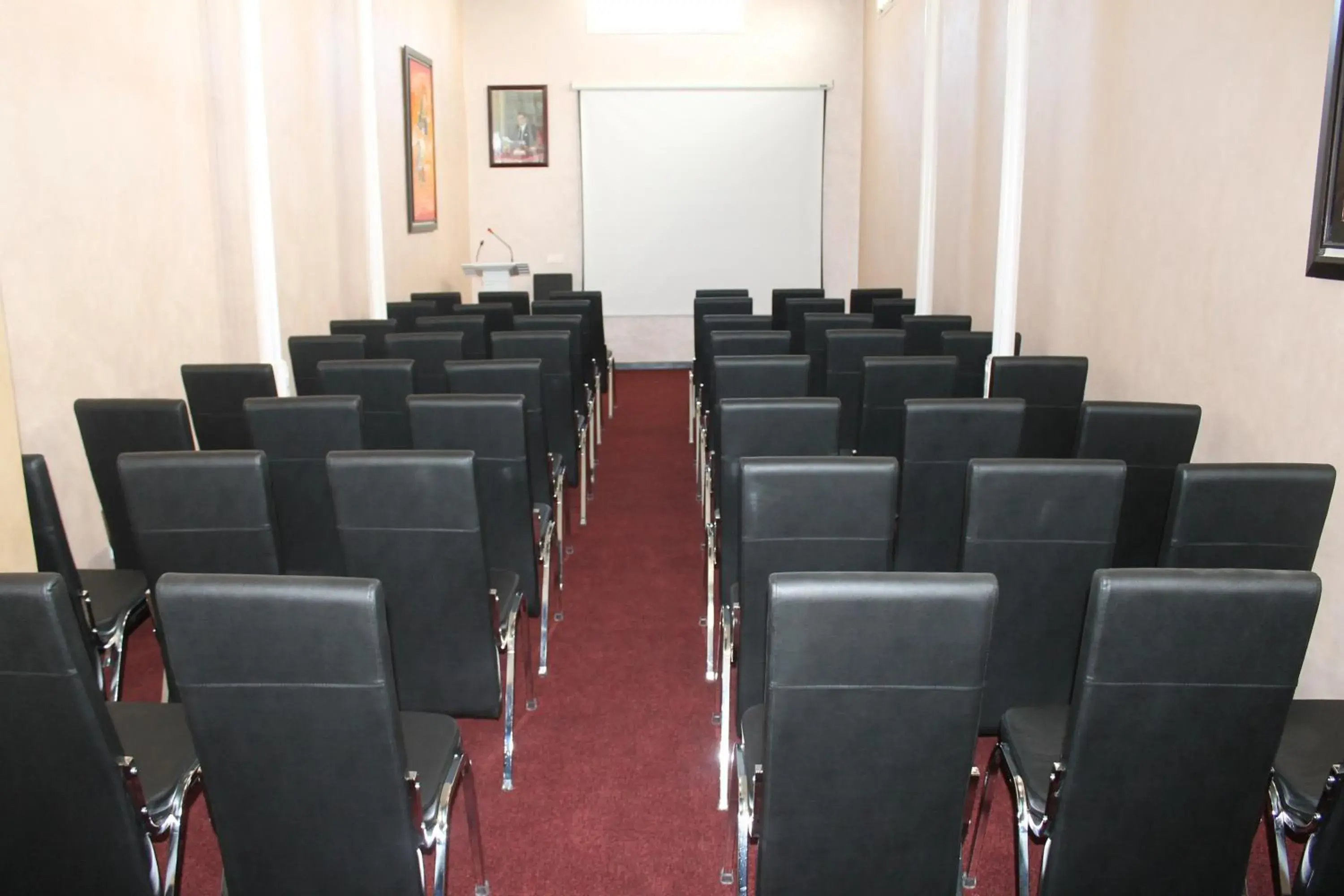 Business facilities in Hotel Al Walid