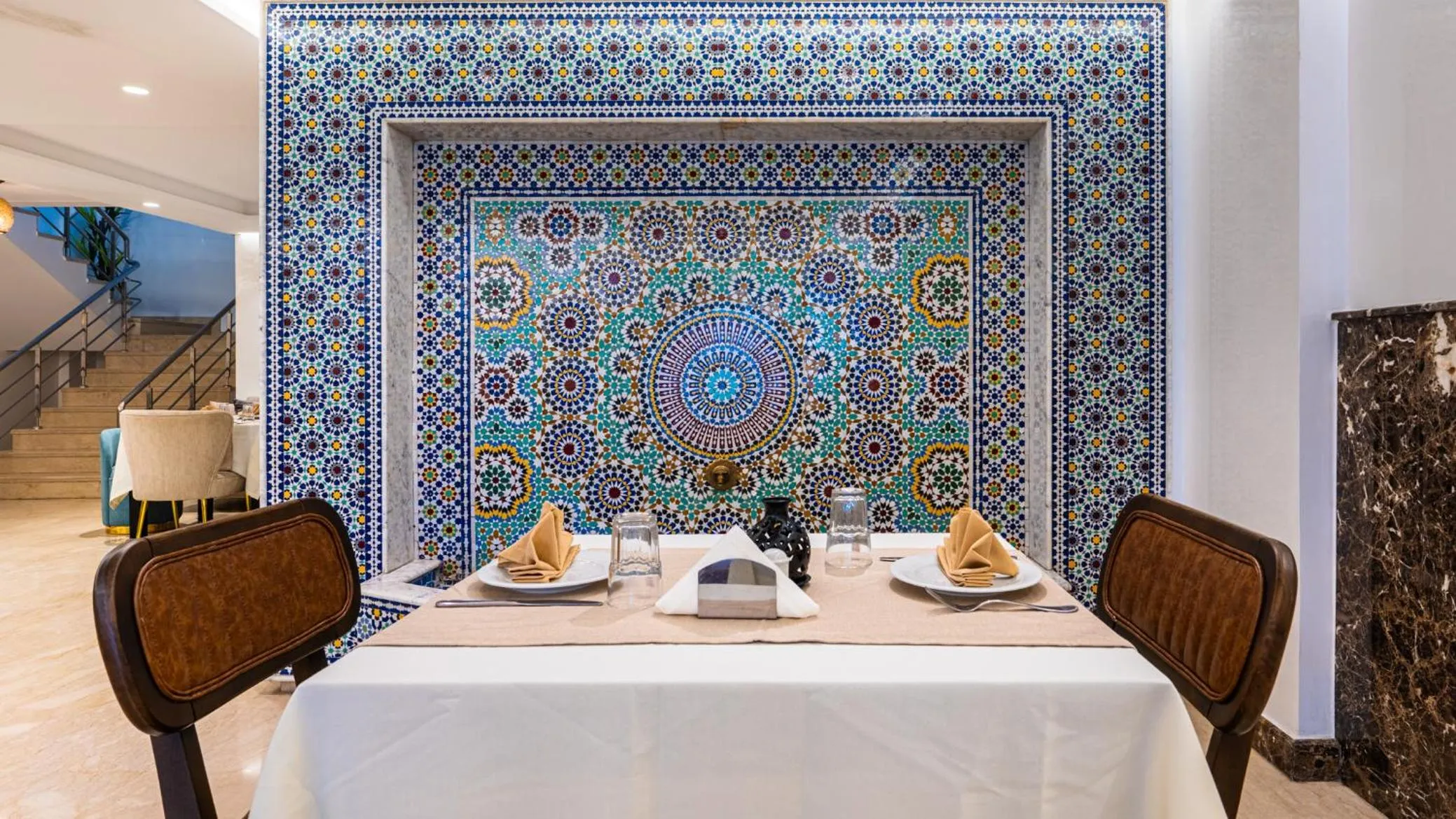 Restaurant/places to eat in Hotel Al Walid