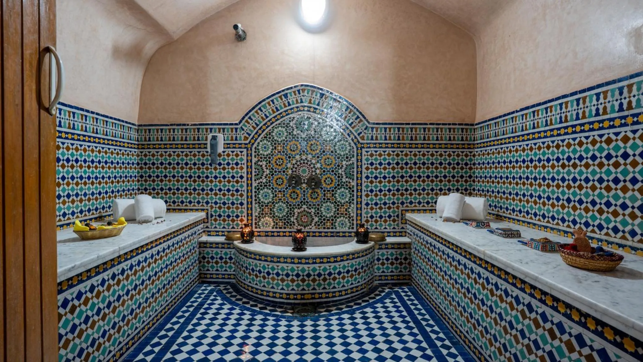 Steam room in Hotel Al Walid