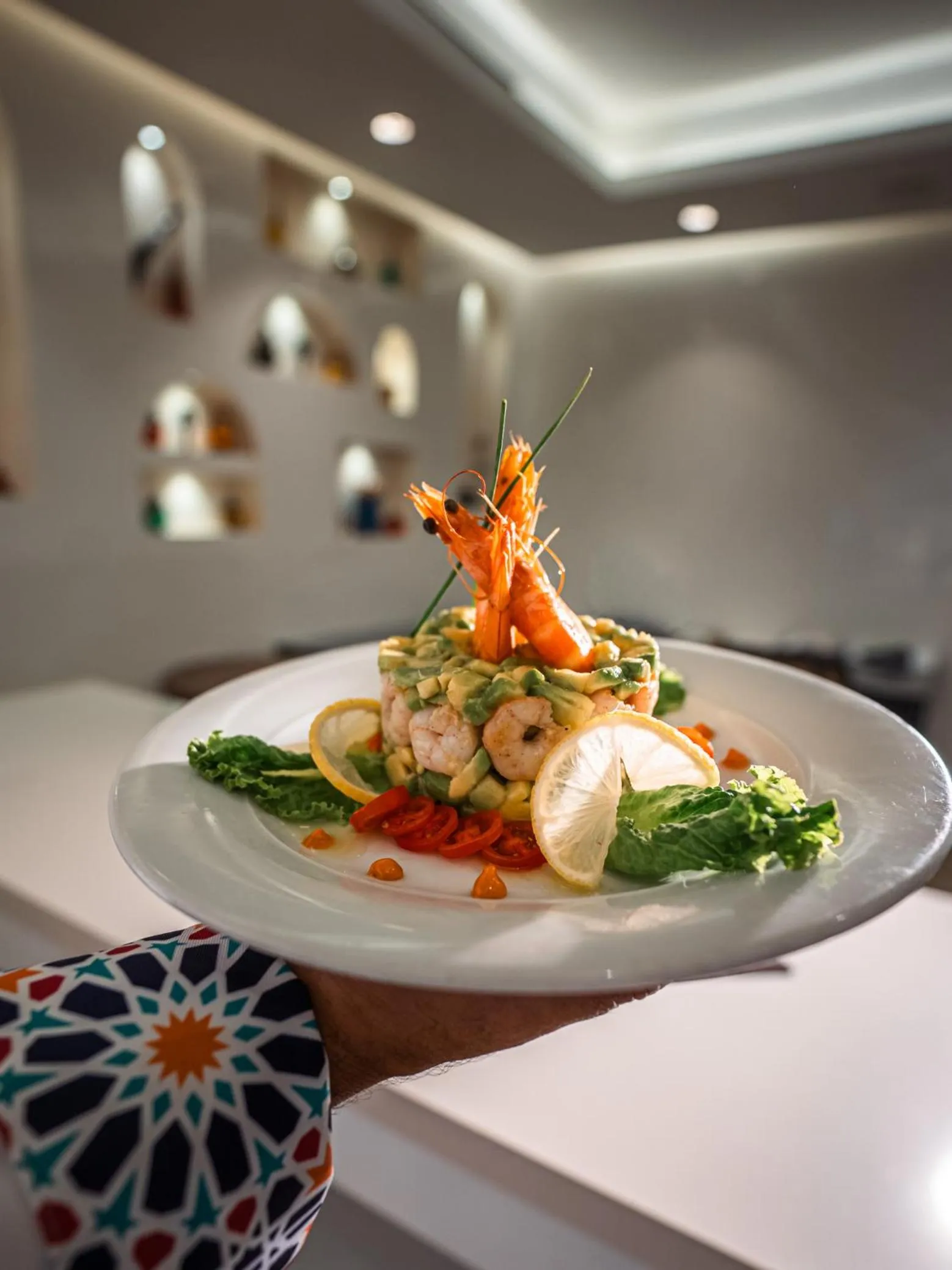 Restaurant/places to eat in Hotel Al Walid