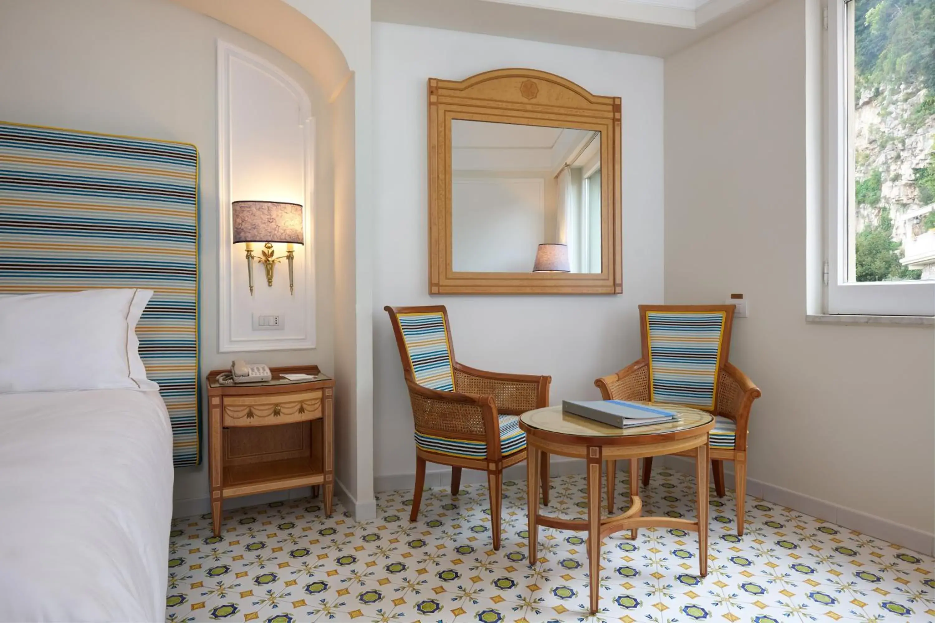 Bed in Grand Hotel Capodimonte Bed in Grand Hotel Capodimonte