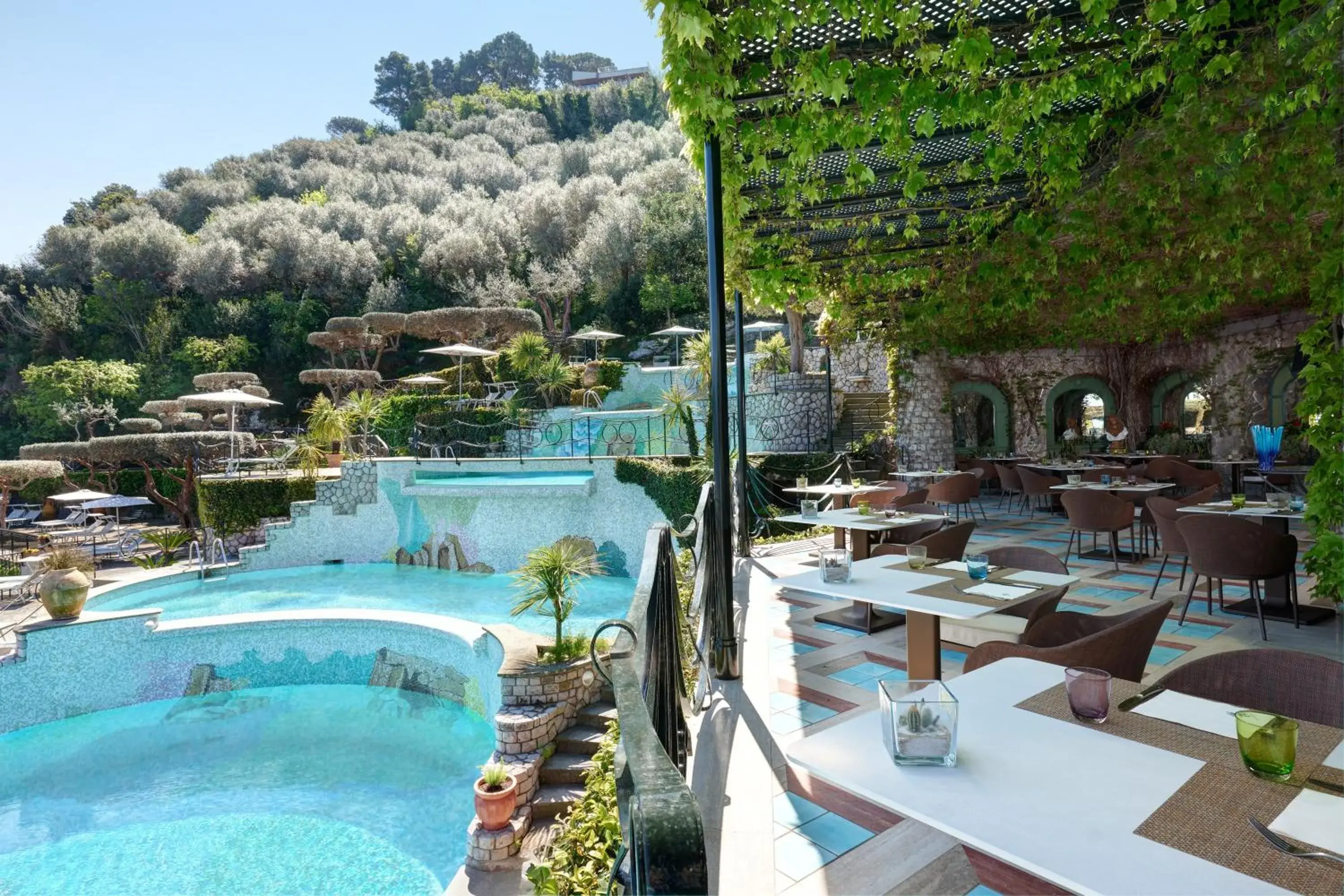 Property building in Grand Hotel Capodimonte Property building in Grand Hotel Capodimonte