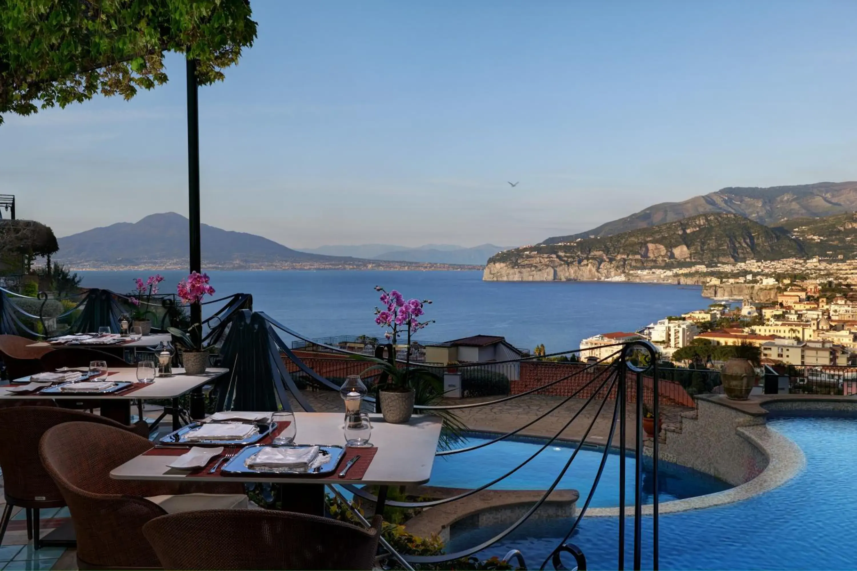 Property building in Grand Hotel Capodimonte Property building in Grand Hotel Capodimonte