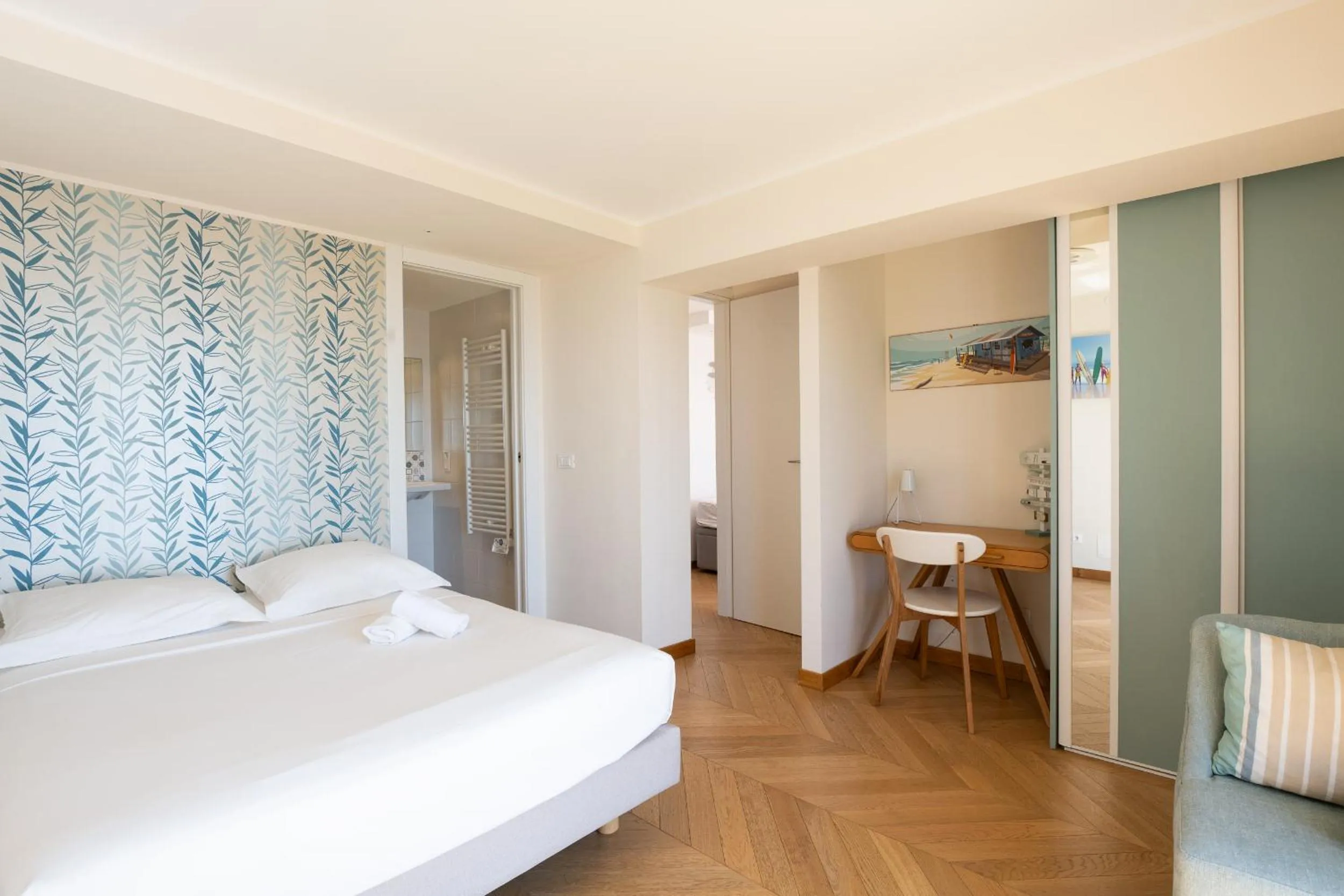 Bed in Villa Eze Vue Mer
