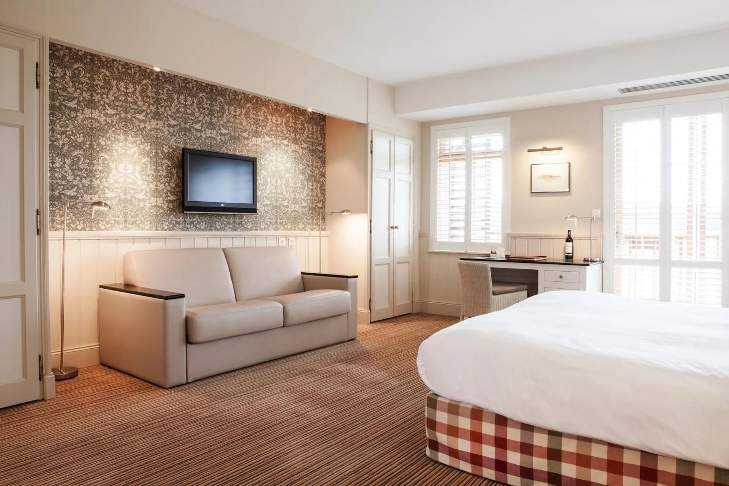 TV and multimedia, Bed in Relais des Vigiers