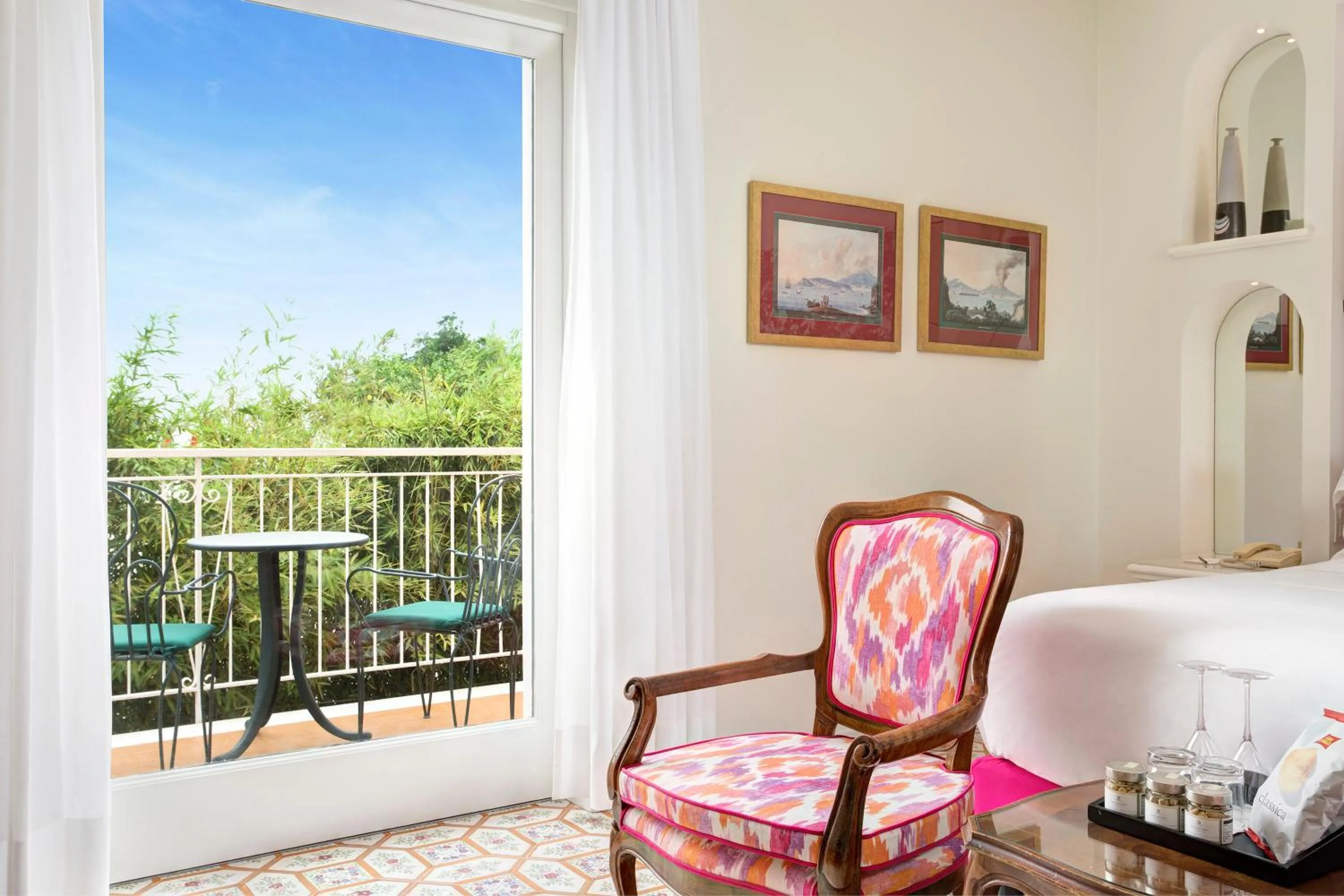 Inner courtyard view in Grand Hotel Royal