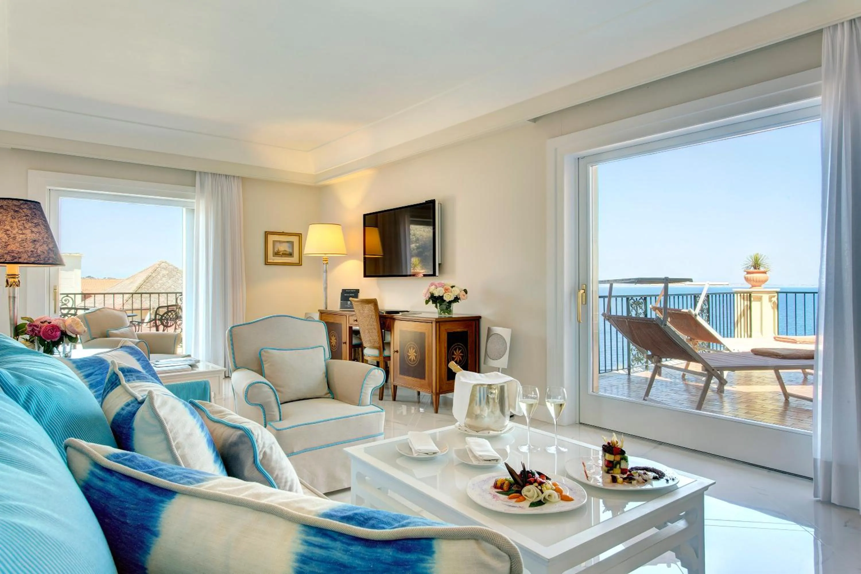 Seating area in Grand Hotel Royal