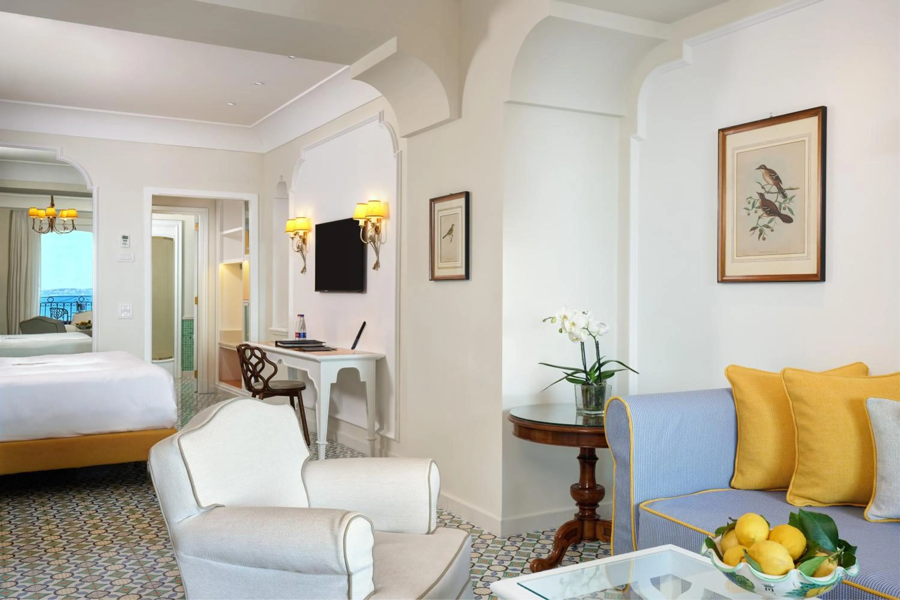 Seating area, Bed in Grand Hotel Ambasciatori