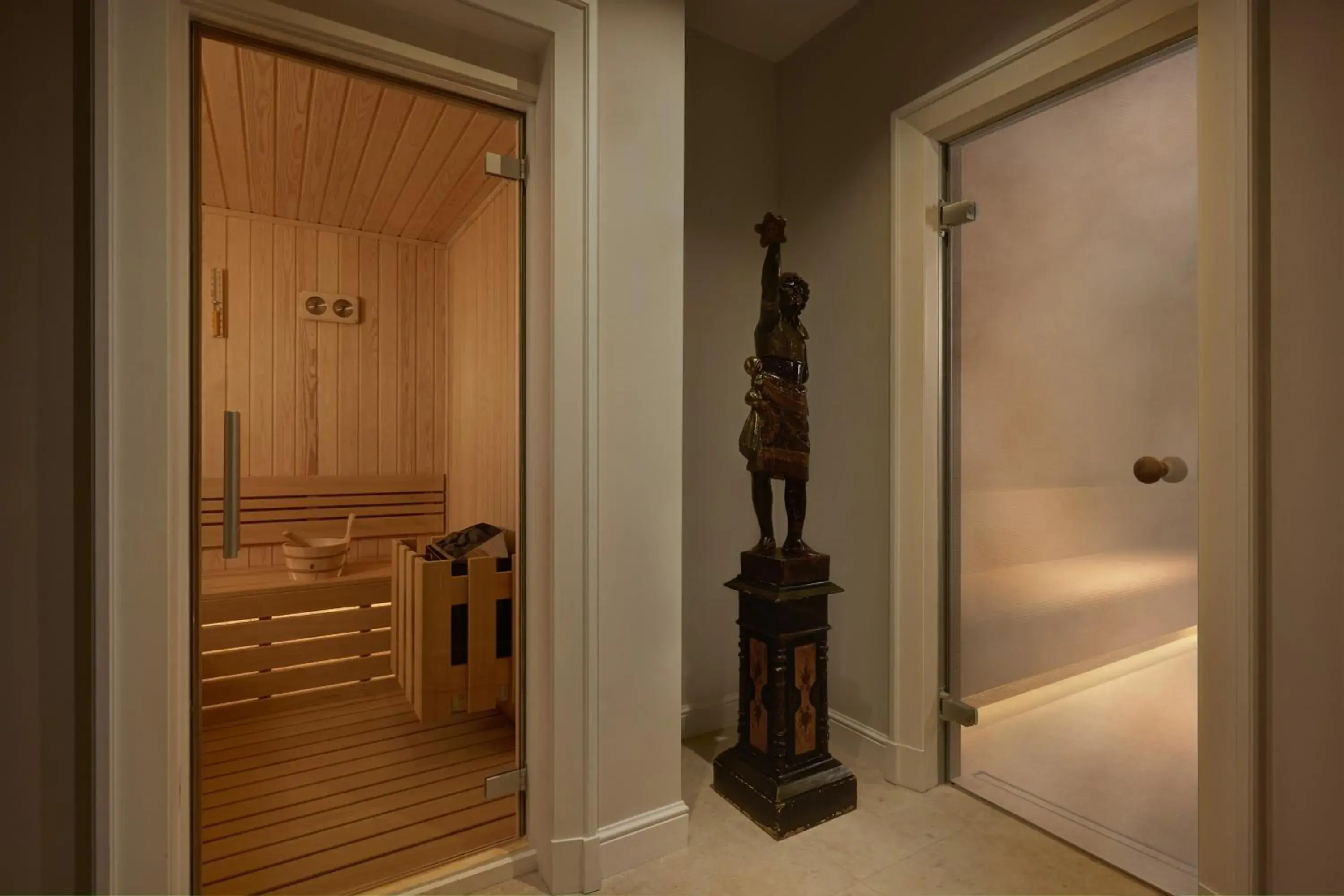 Spa and wellness centre/facilities in Grand Hotel de la Ville Spa and wellness centre/facilities in Grand Hotel de la Ville