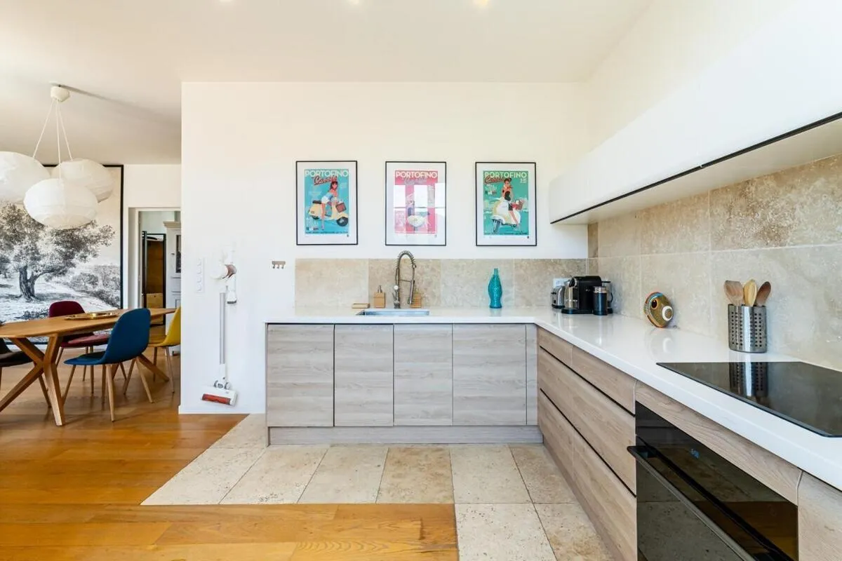Kitchen or kitchenette in Les Oliviers