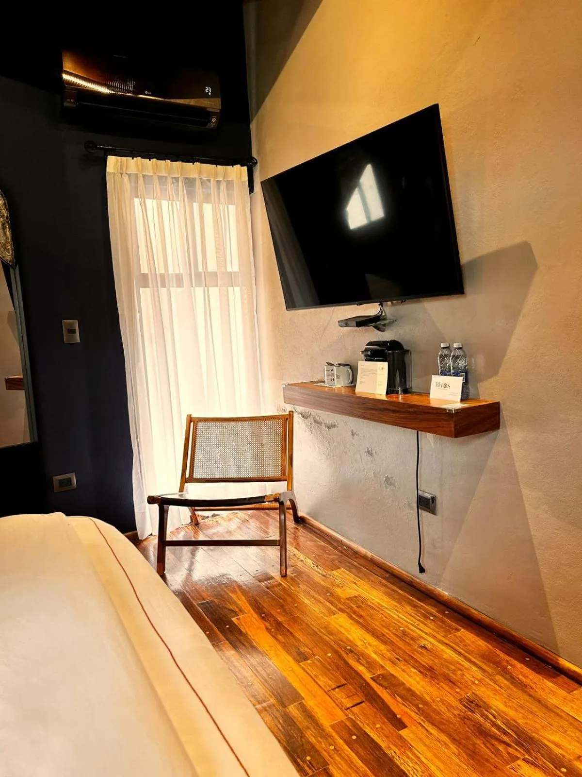 Bed in Bito's Hotel Boutique