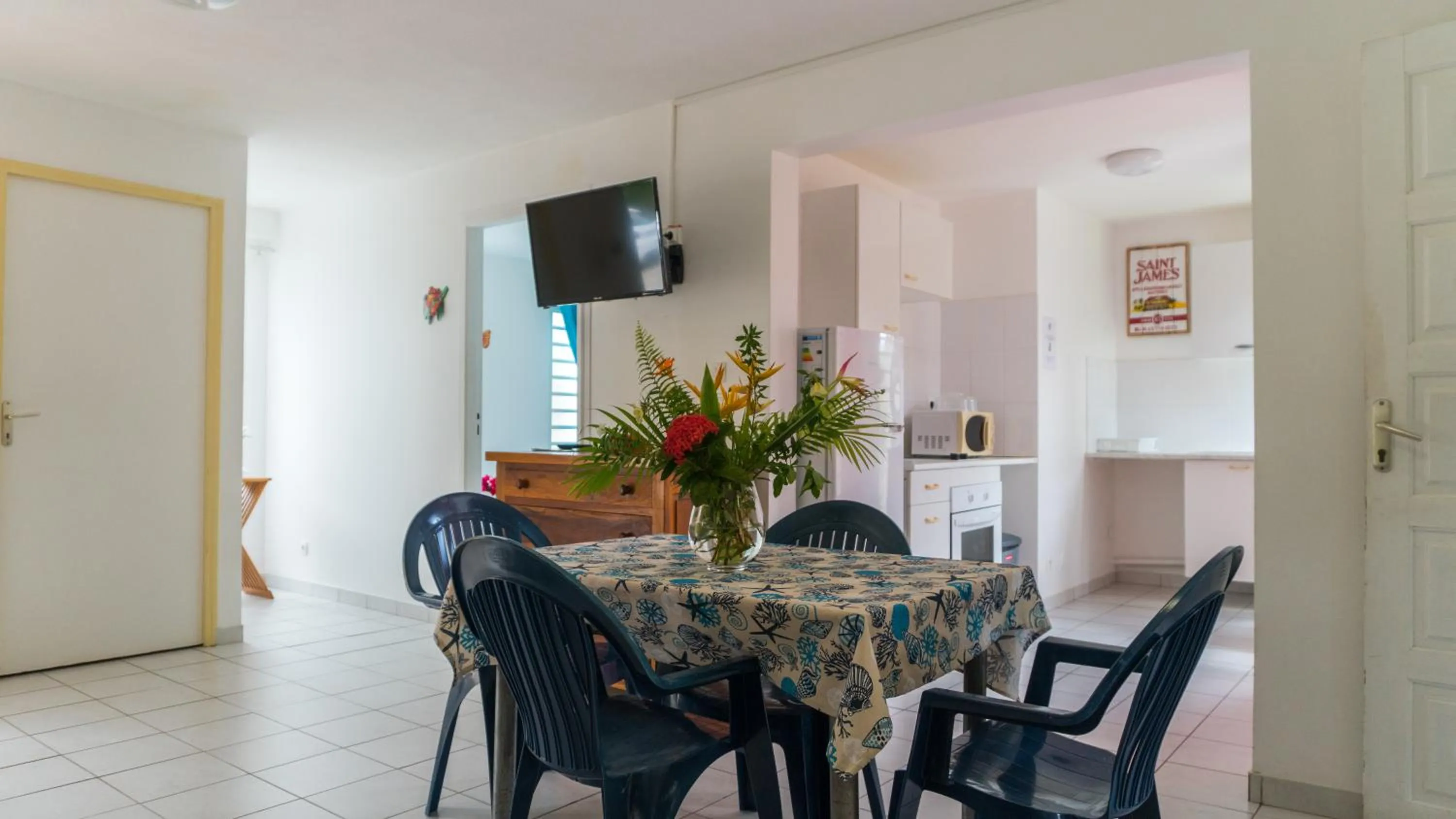 Kitchen or kitchenette in Residence Les Cayalines