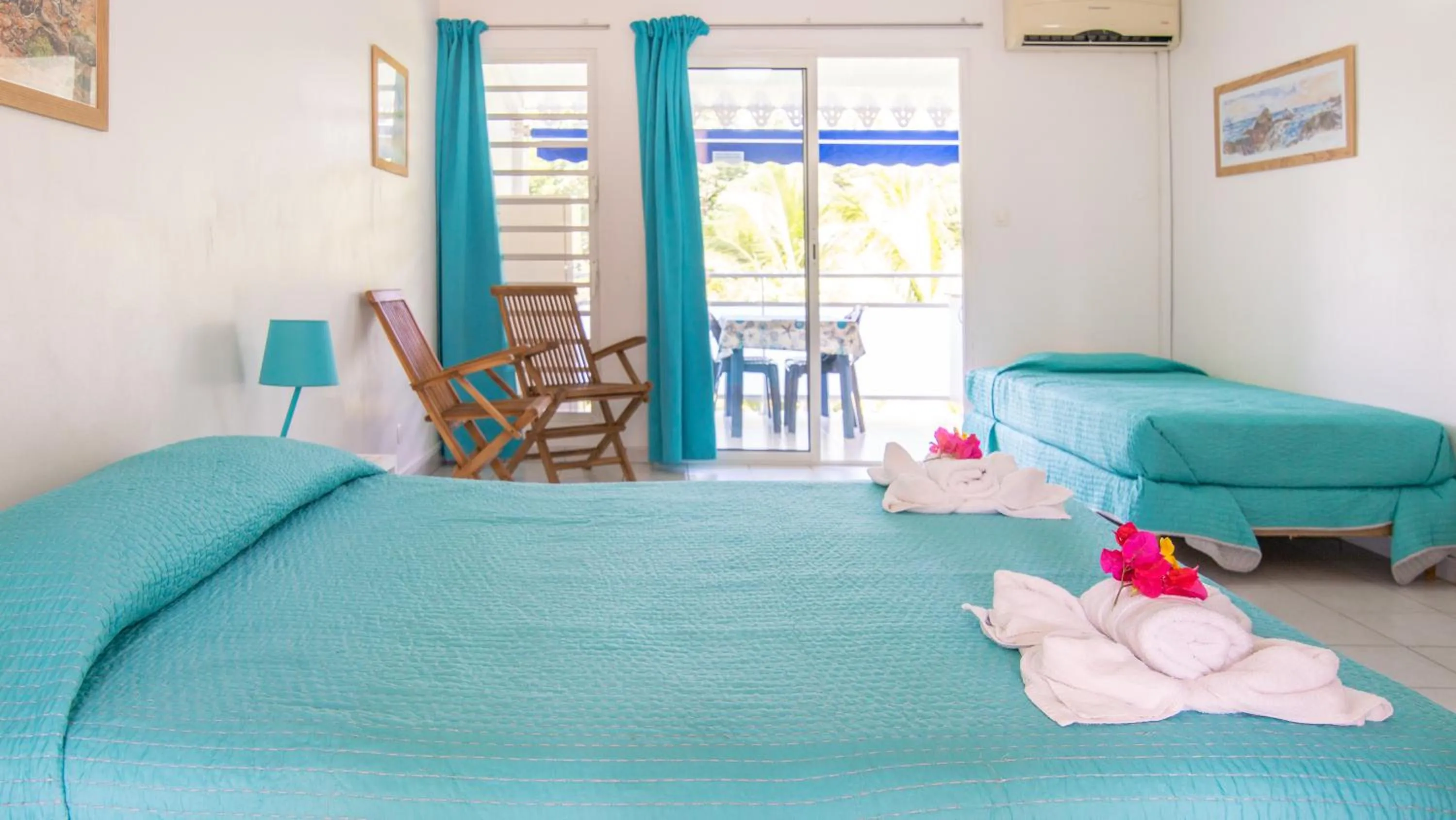 Bed in Residence Les Cayalines