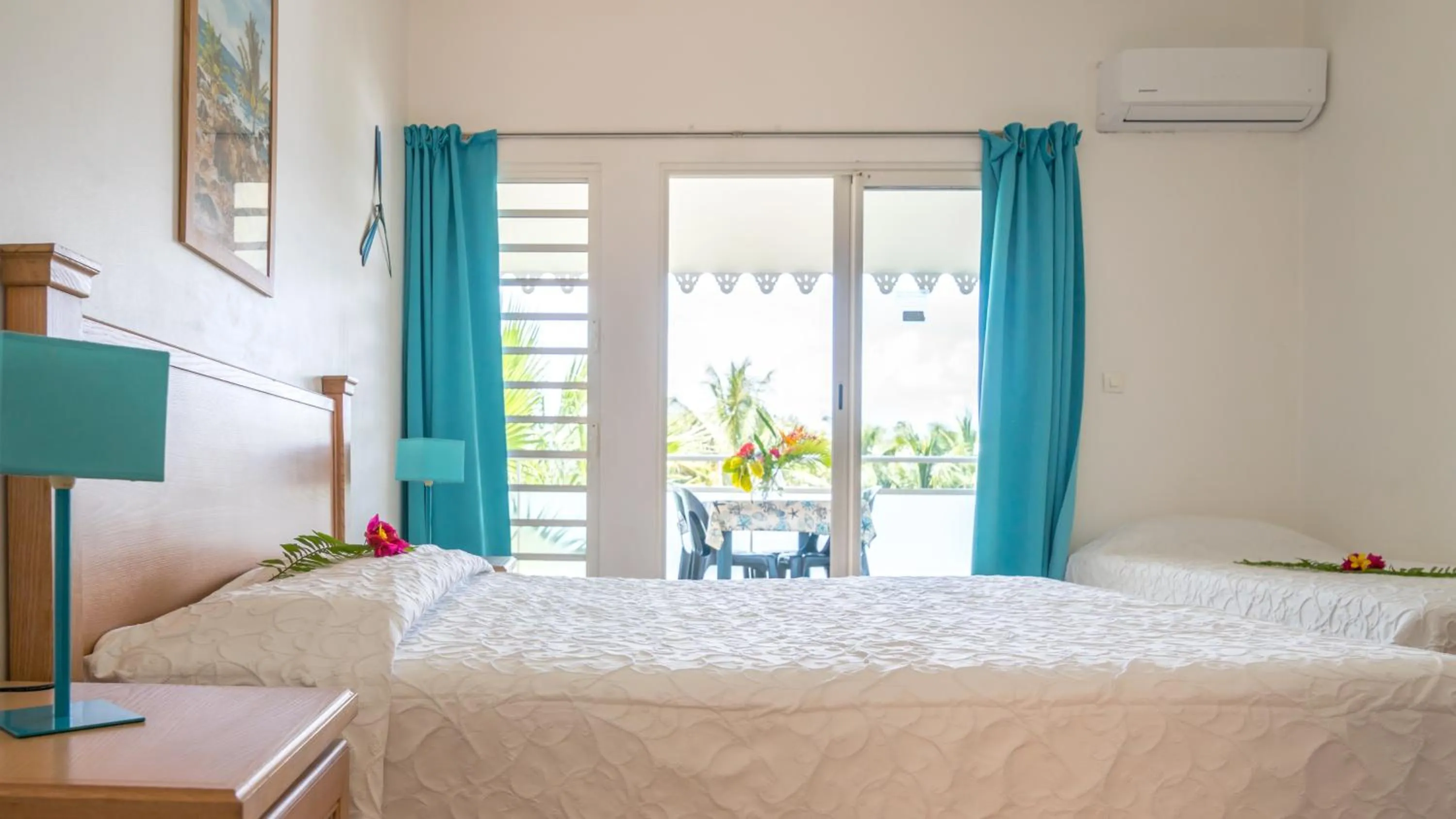 Bedroom, Bed in Residence Les Cayalines