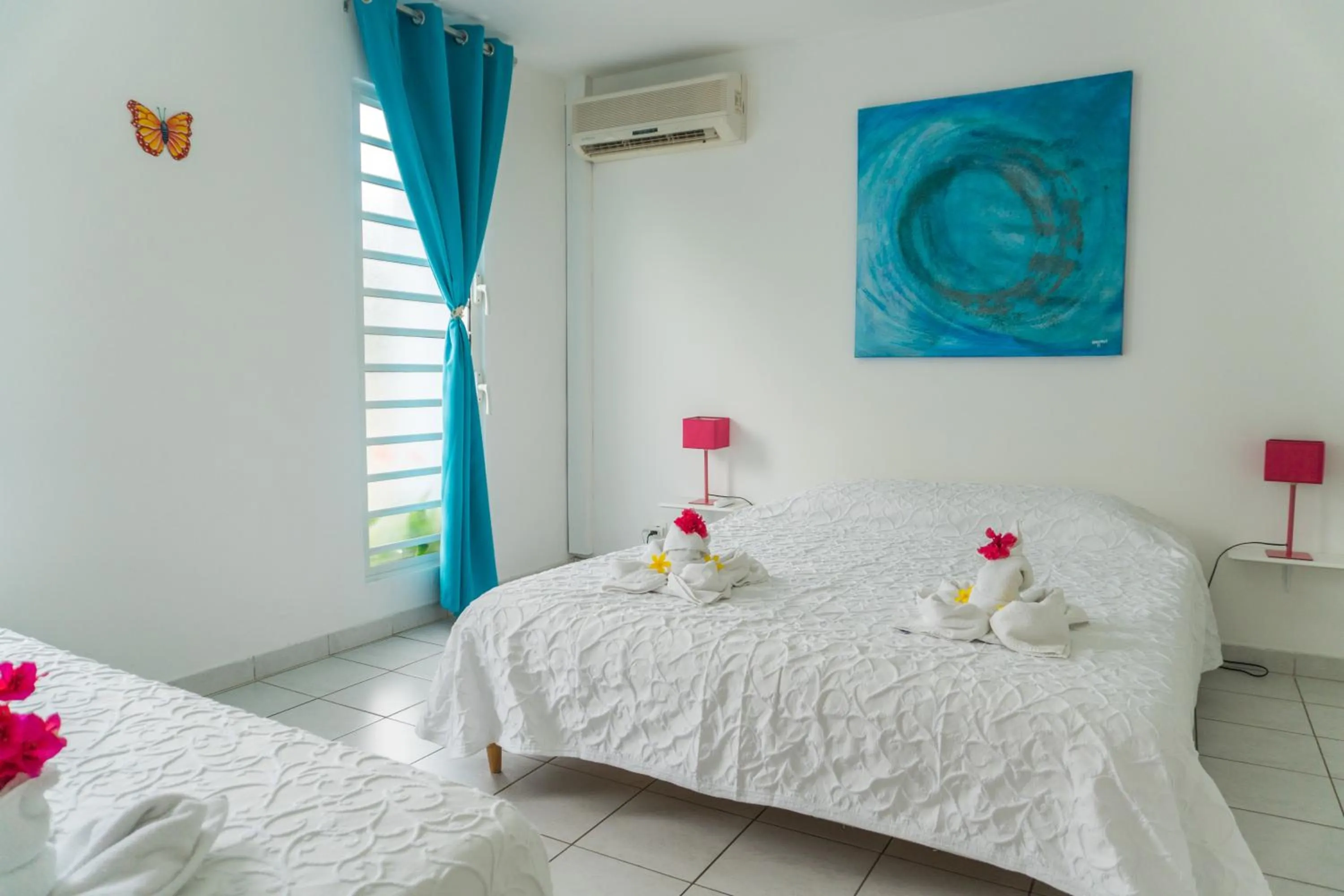 Bedroom, Bed in Residence Les Cayalines