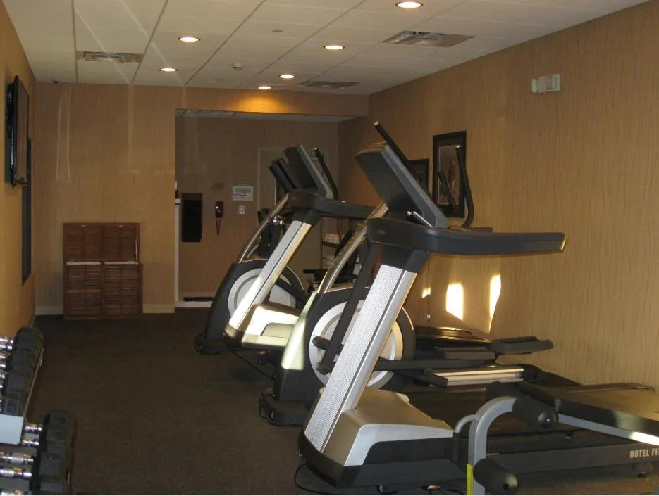 Fitness centre/facilities in Little Missouri Inn & Suites Watford City