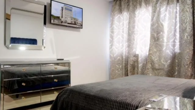 Bedroom, Bed in Hotel Delphin-Nouadhibou