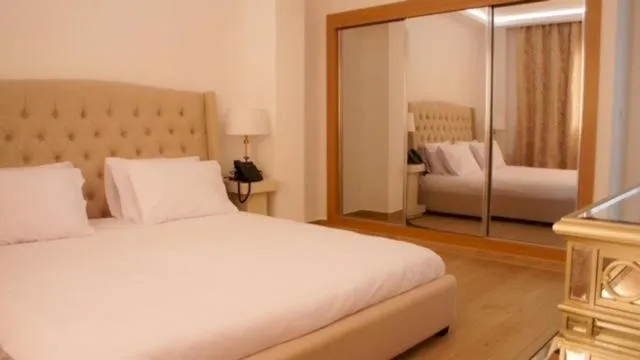 Bed in Hotel Delphin-Nouadhibou