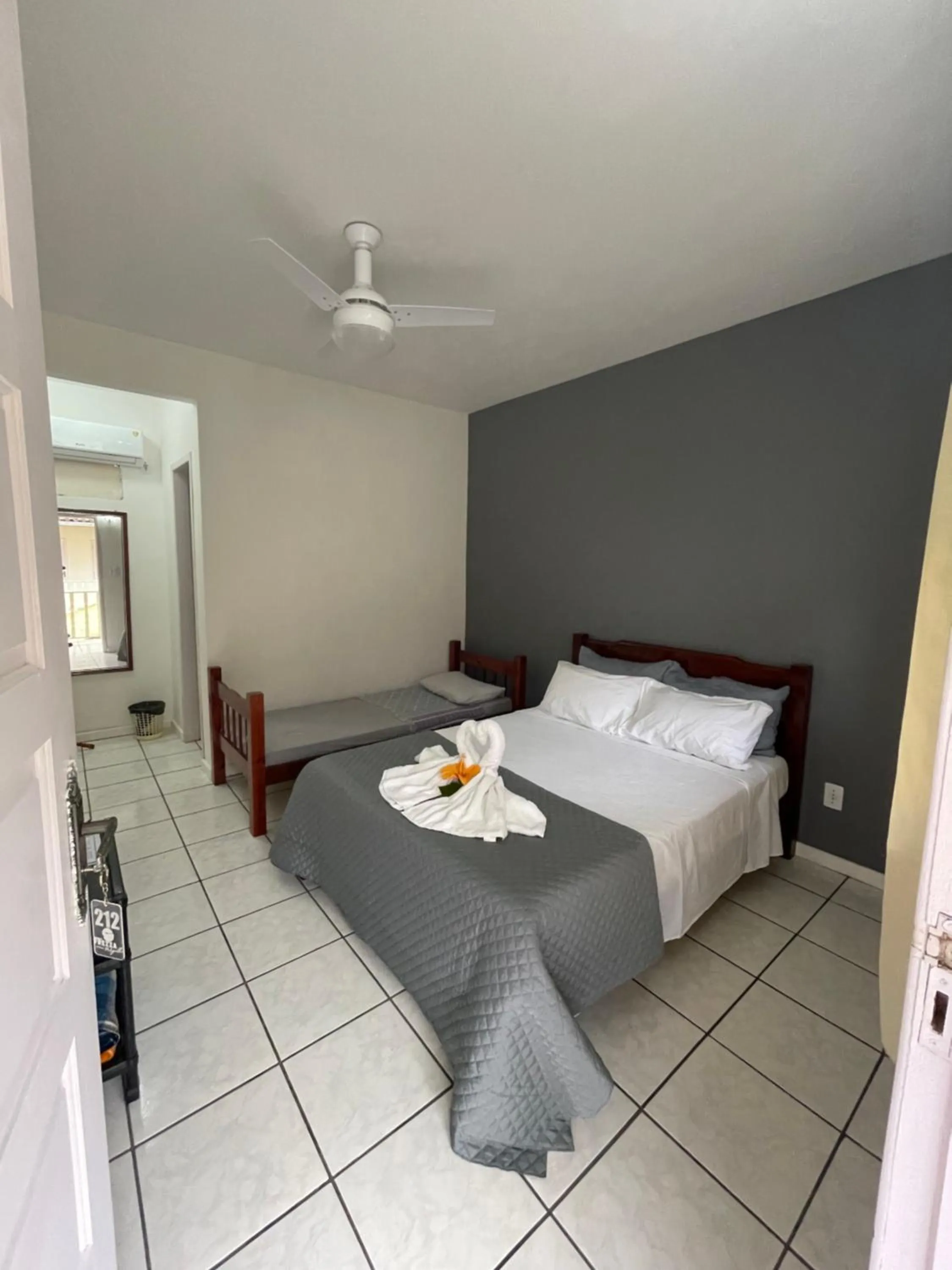 Bedroom, Bed in Pousada Frezza Mergulho