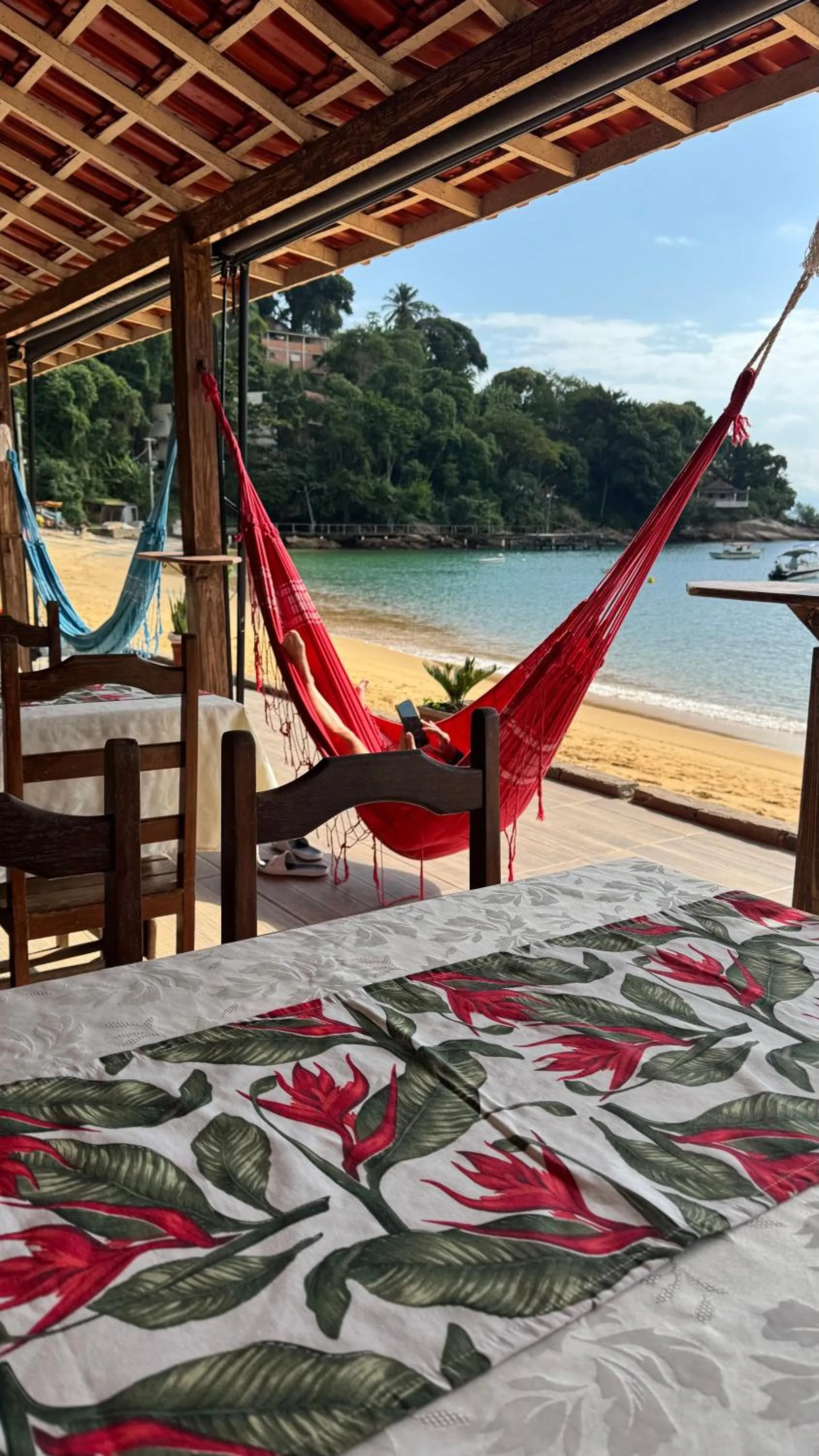 Restaurant/places to eat in Pousada Frezza Mergulho