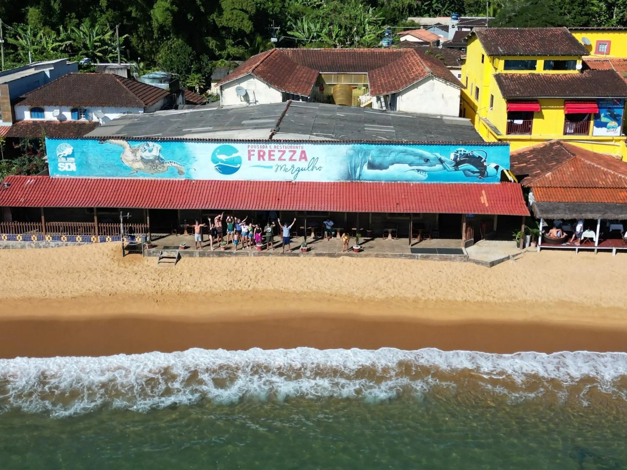 Property building in Pousada Frezza Mergulho