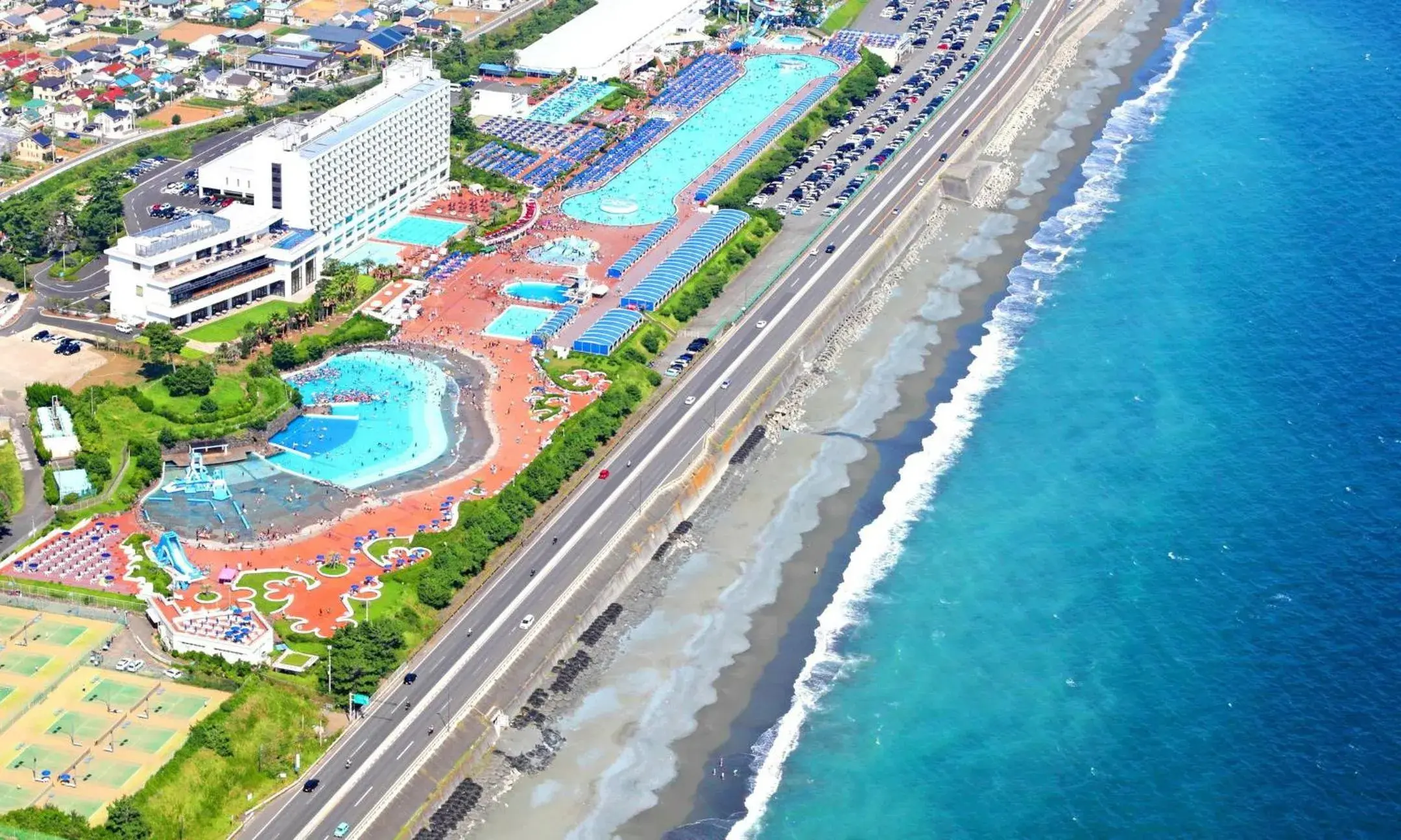 Property building in Oiso Prince Hotel Property building in Oiso Prince Hotel