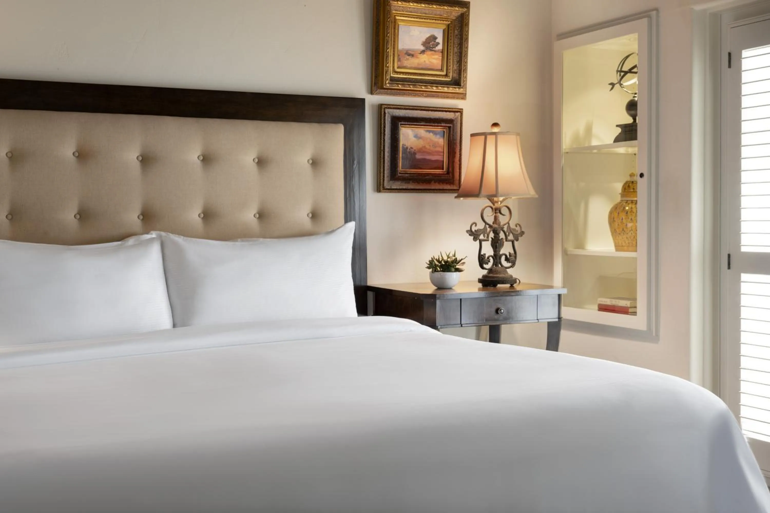 Bedroom in La Casa Del Zorro Resort & Spa