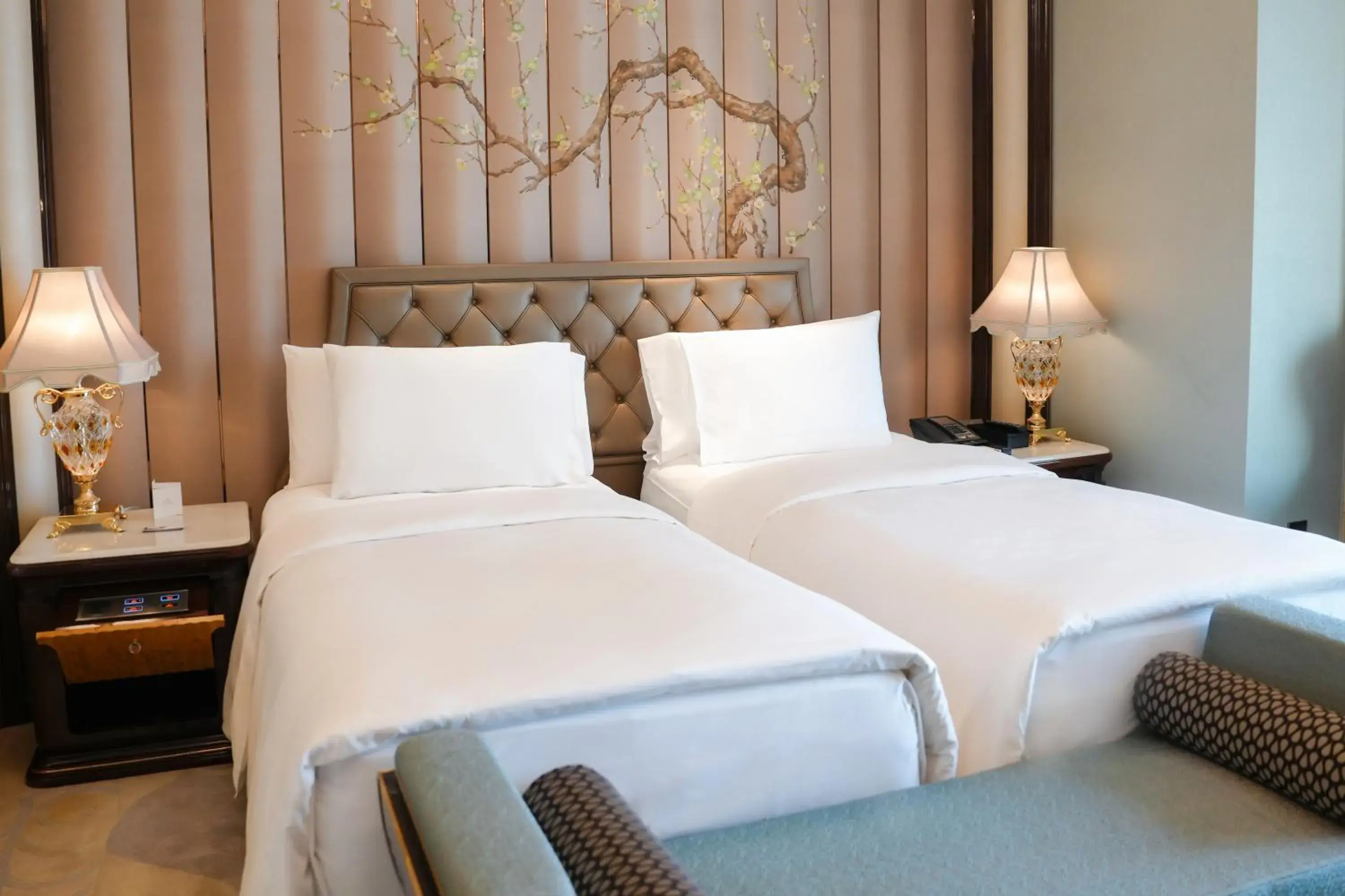 Bed in Wanda Reign Wuhan Bed in Wanda Reign Wuhan