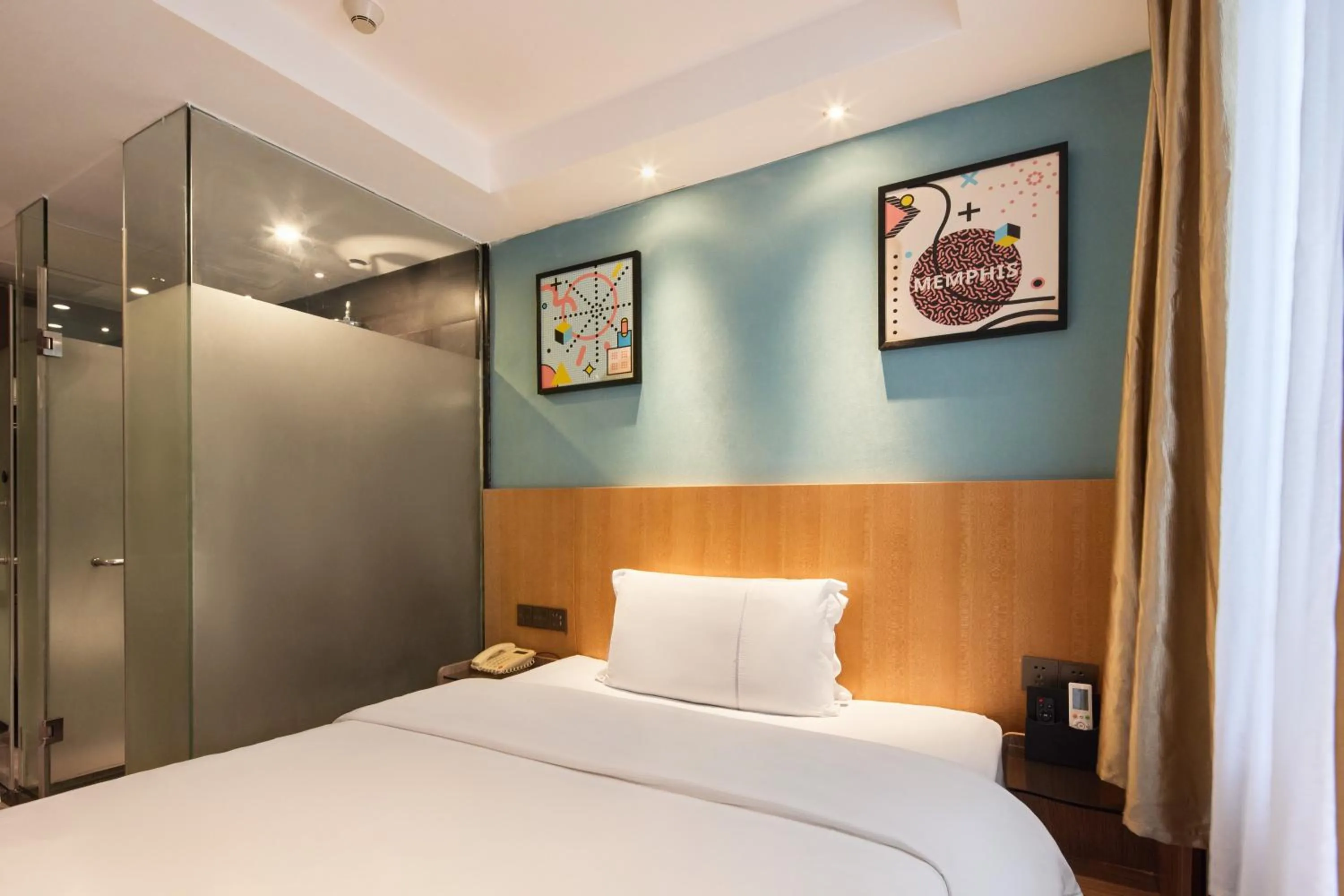 Bedroom, Bed in Insail Hotels Guangzhou XiMenKou Subway Station Branch