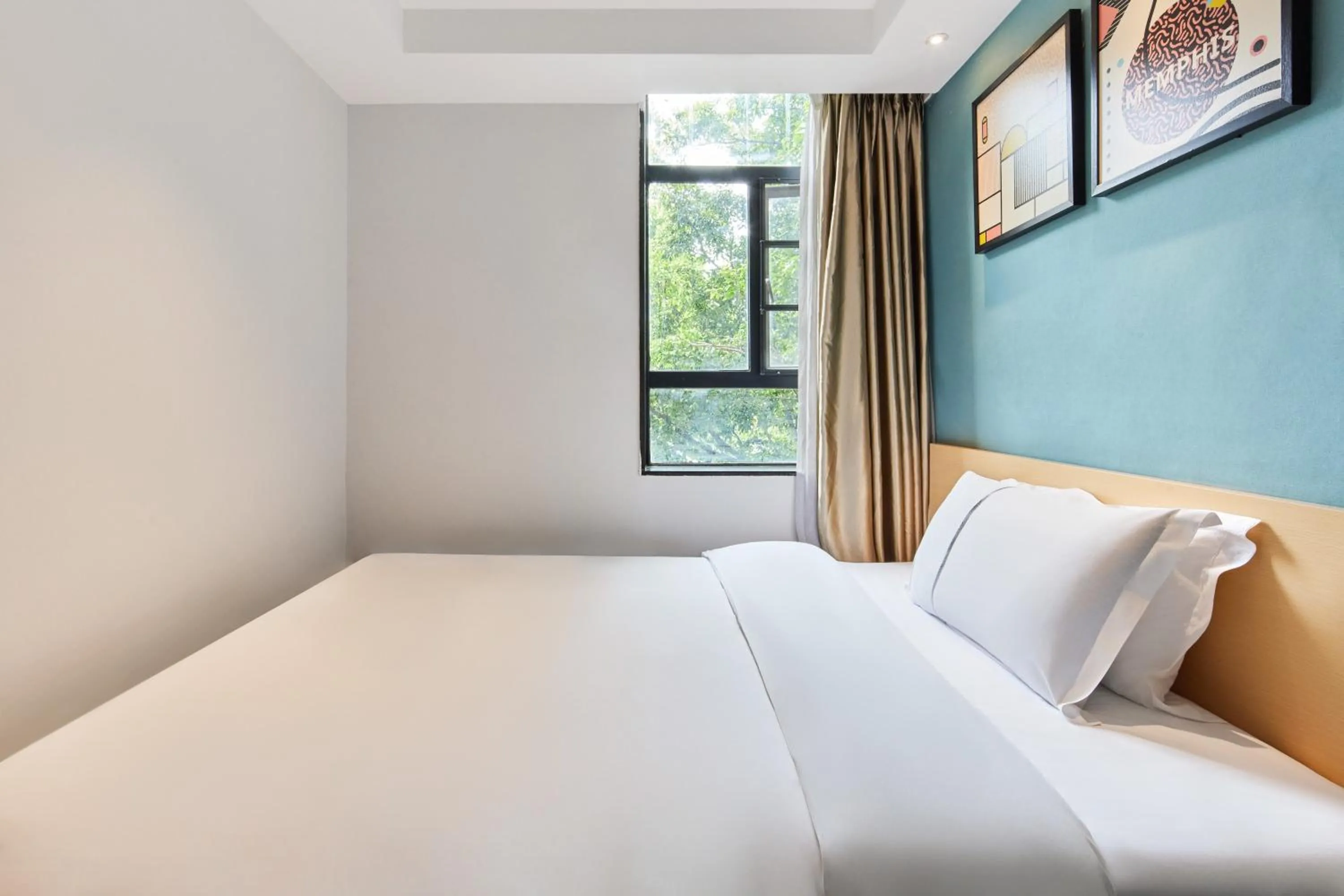 Bedroom, Bed in Insail Hotels Guangzhou XiMenKou Subway Station Branch