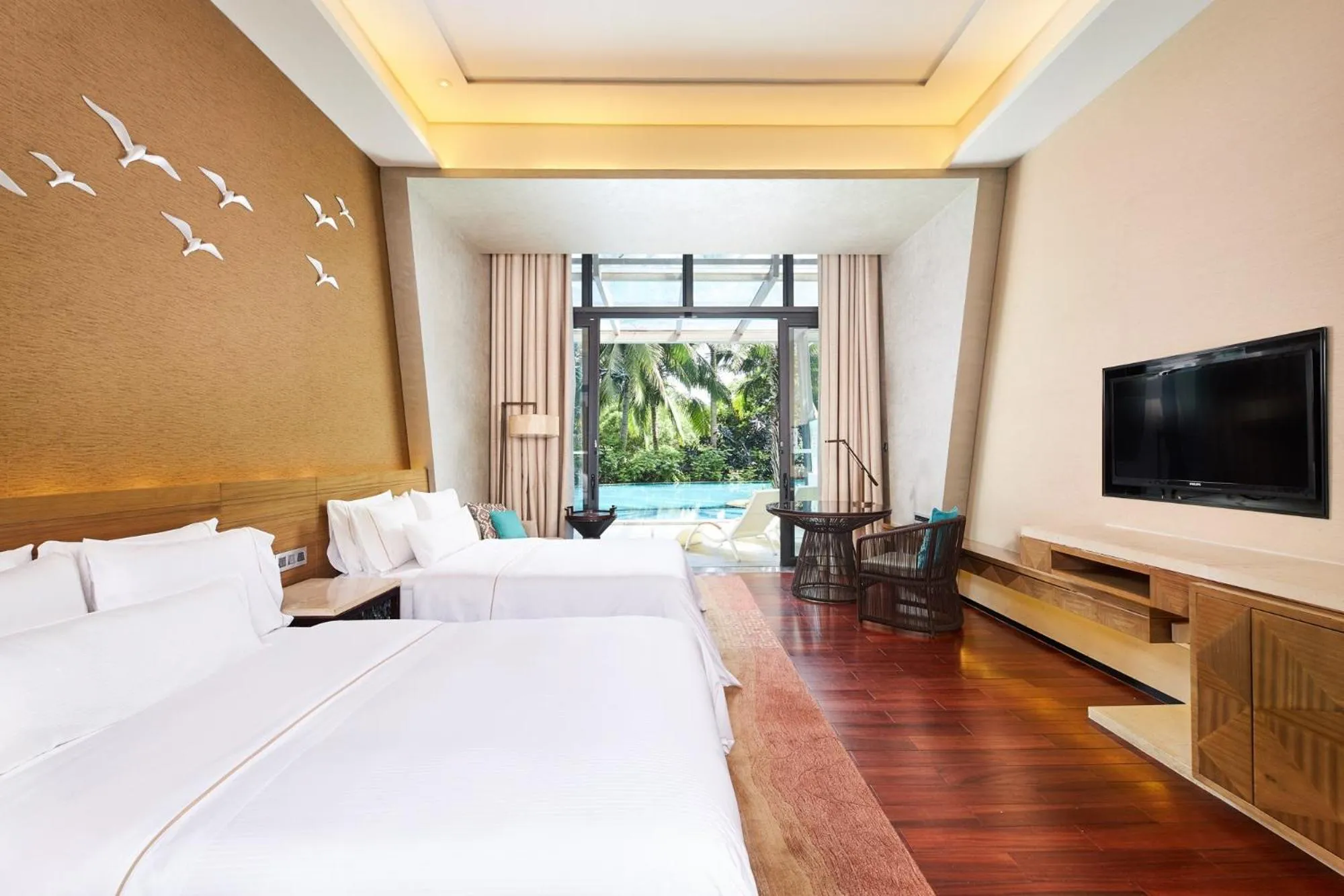 Bed in The Westin Sanya Haitang Bay Resort