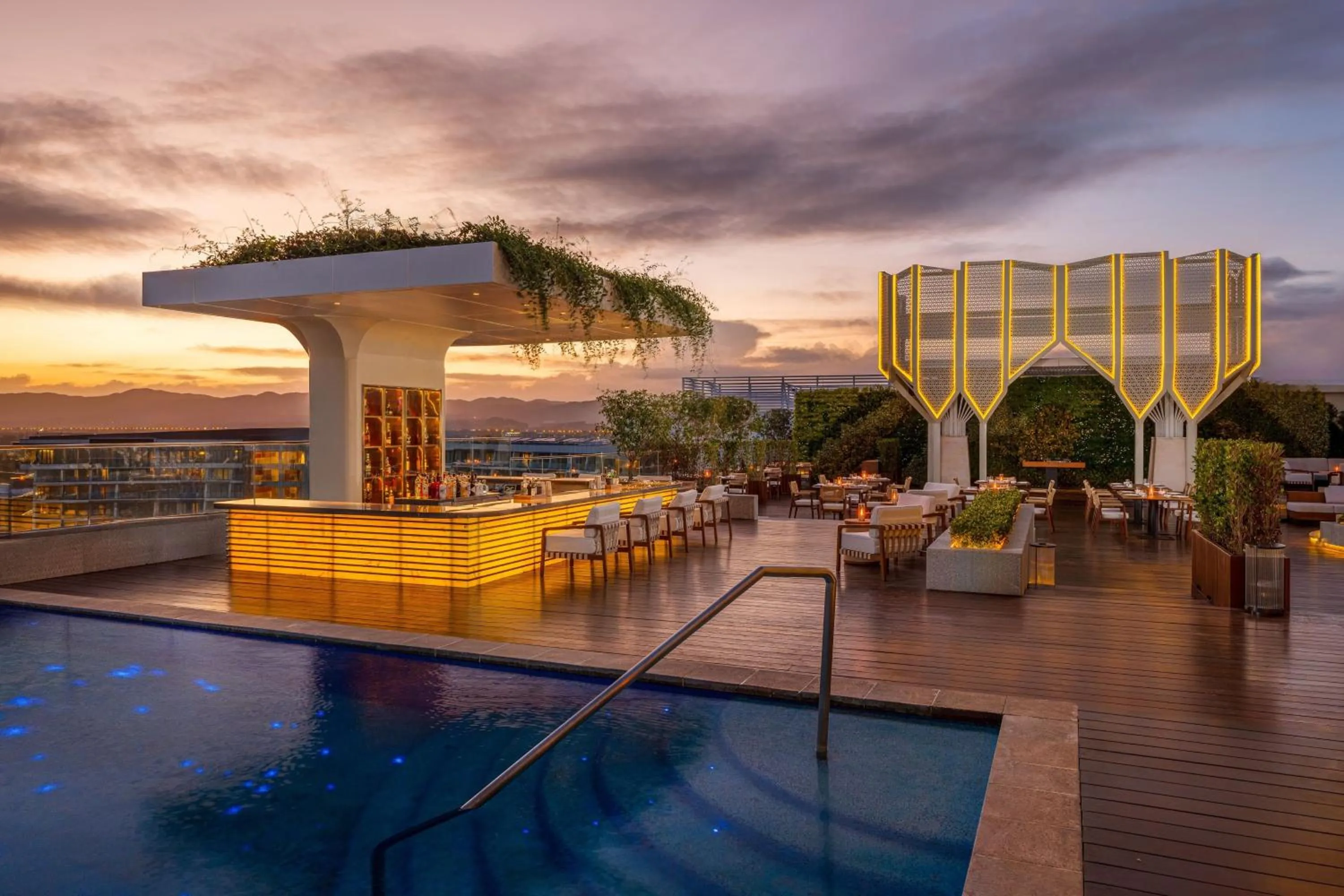 Swimming pool in The Westin Sanya Haitang Bay Resort