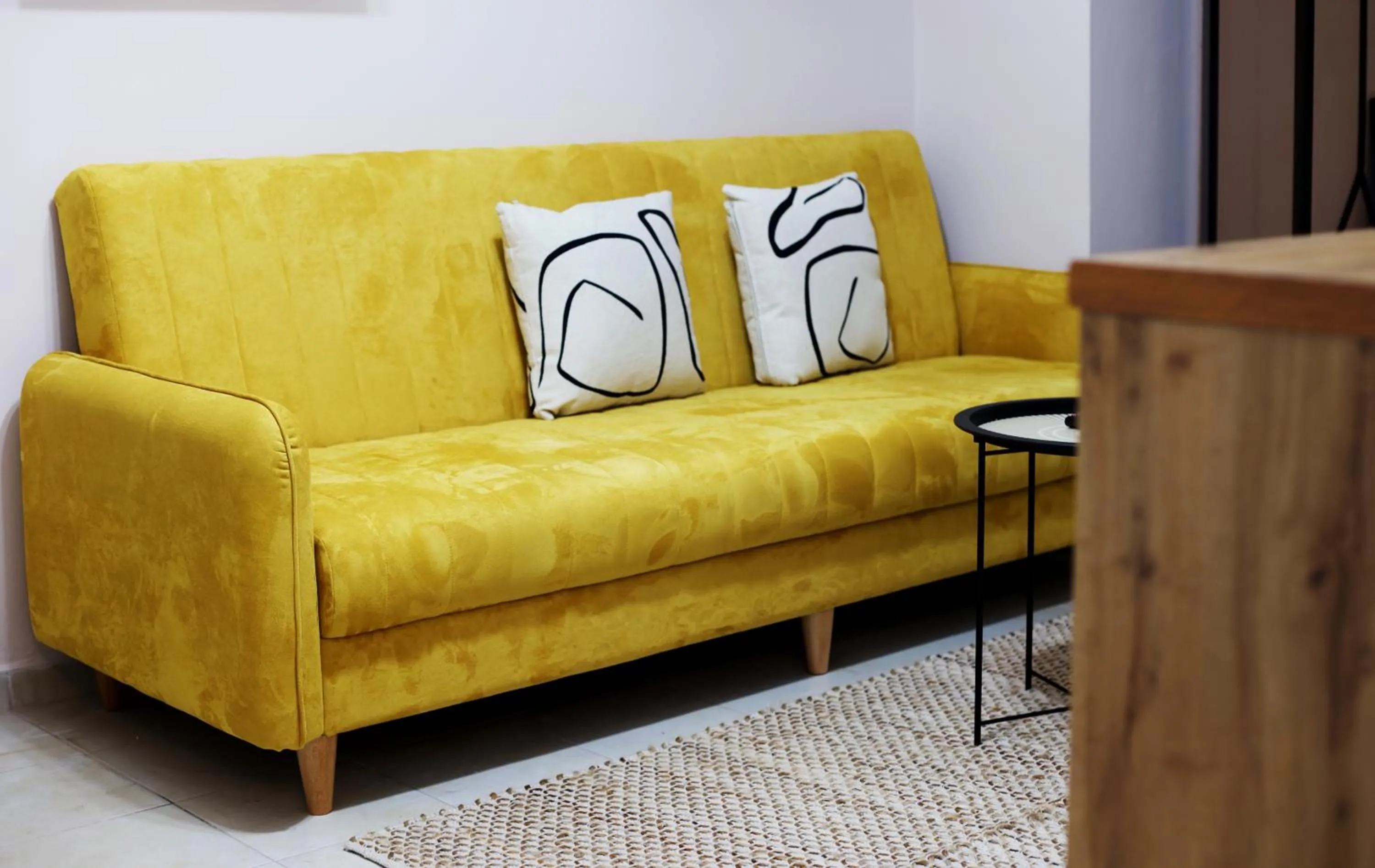 Living room in Atomium apartments