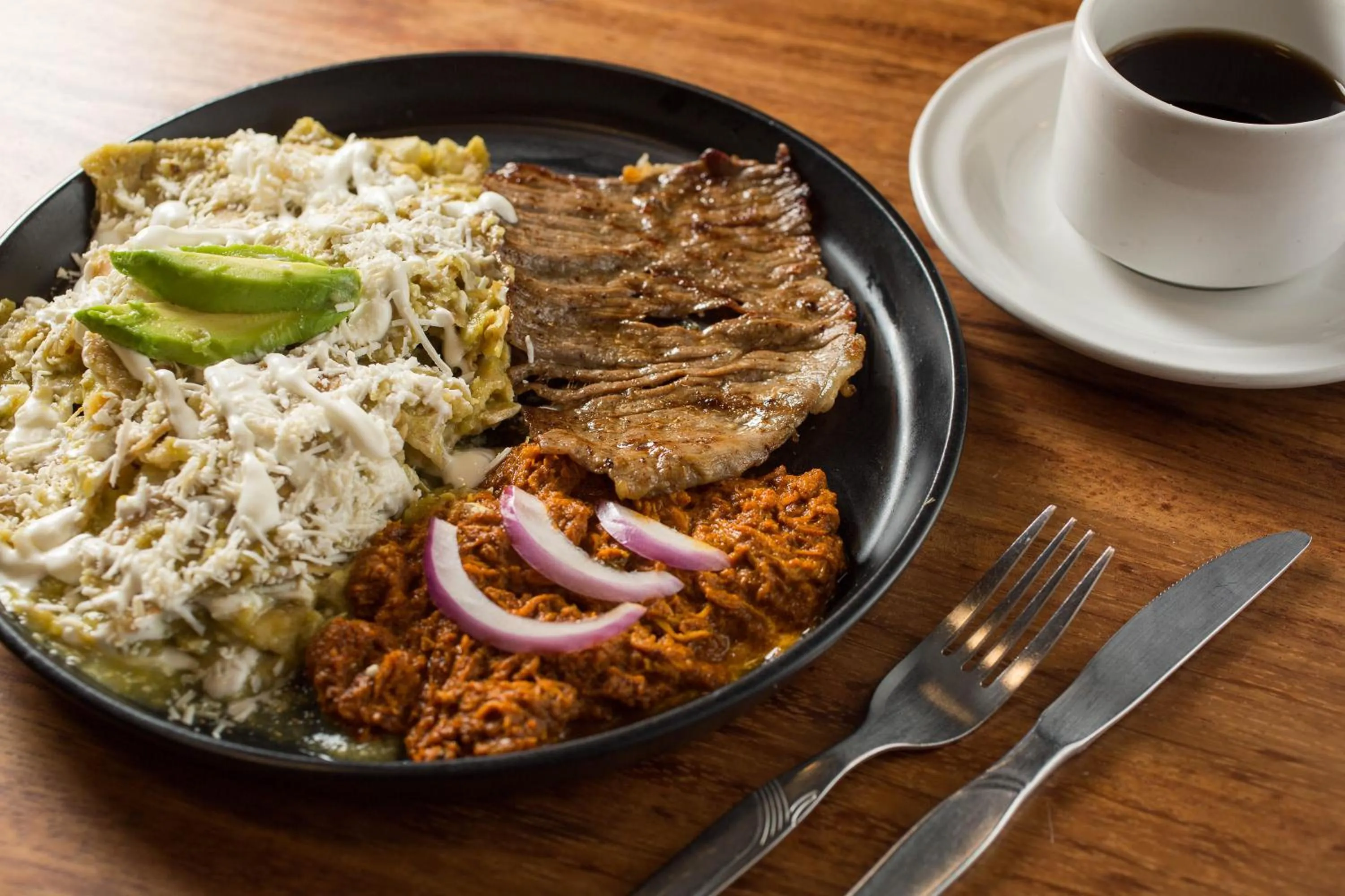 Food and drinks in Hotel Restaurant 1904