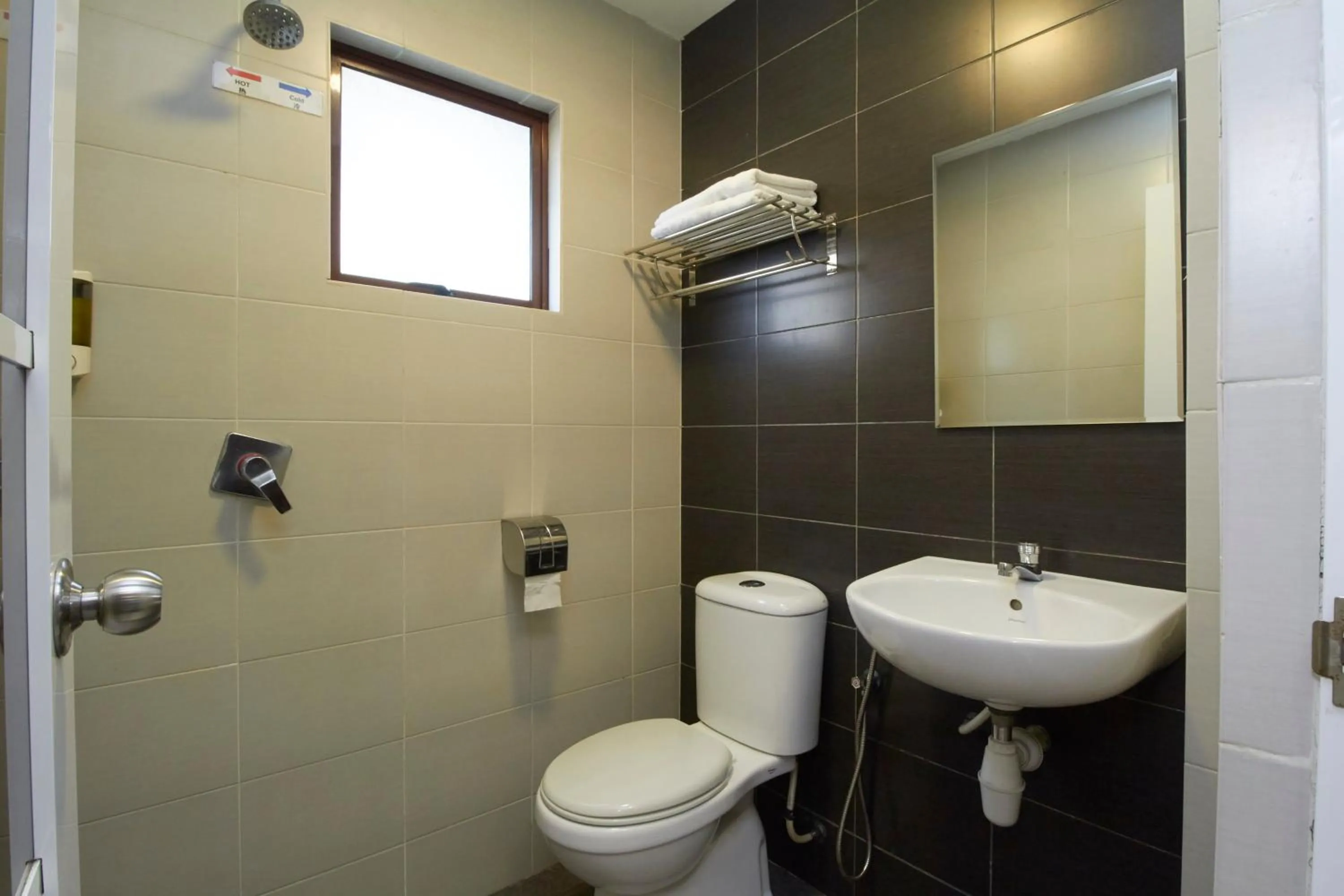 Bathroom in Kepong Hotel