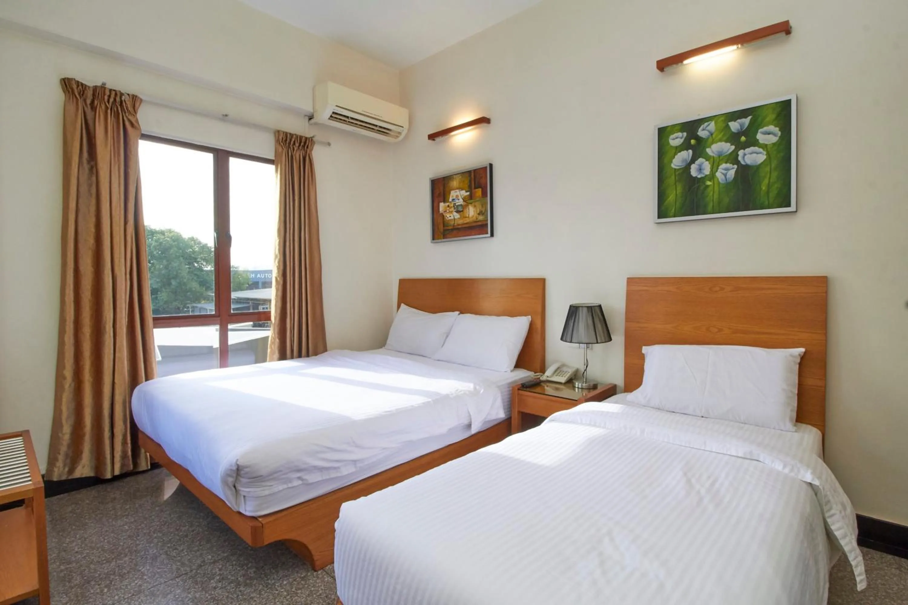 Bedroom, Bed in Kepong Hotel