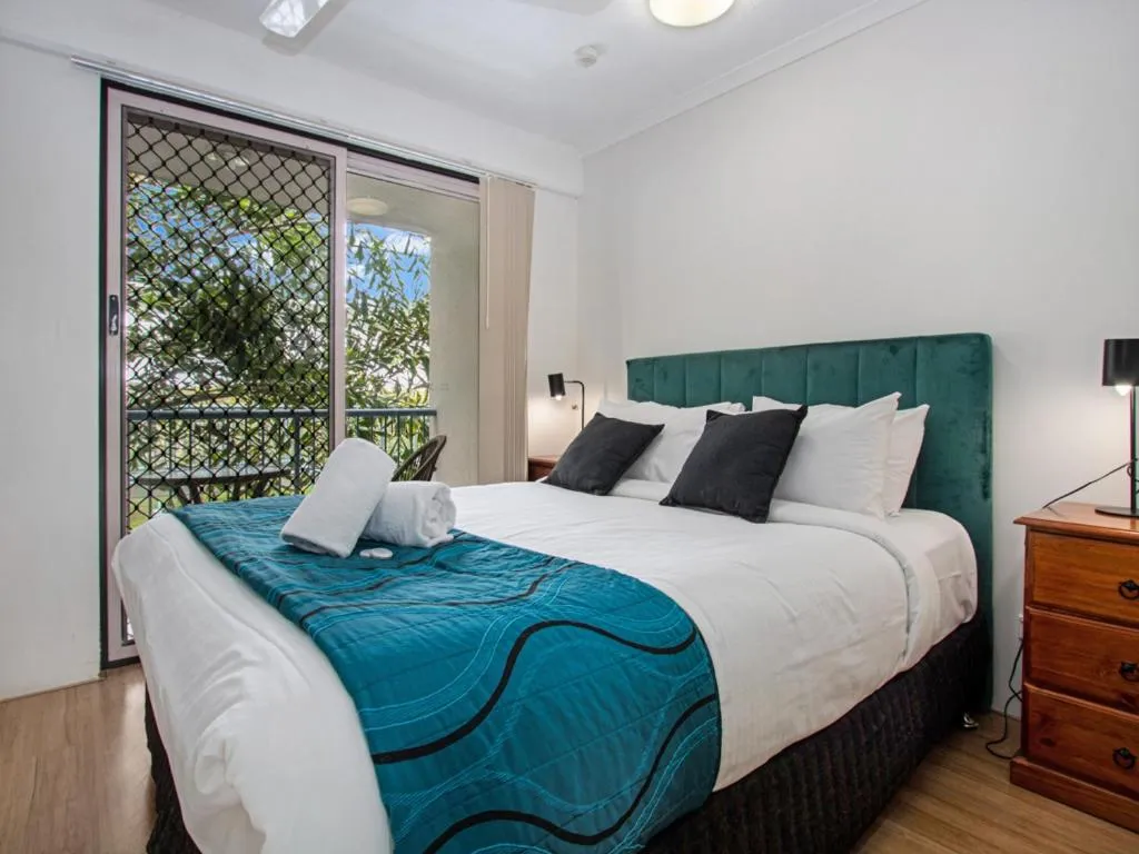 Bedroom, Bed in Riviera Resort