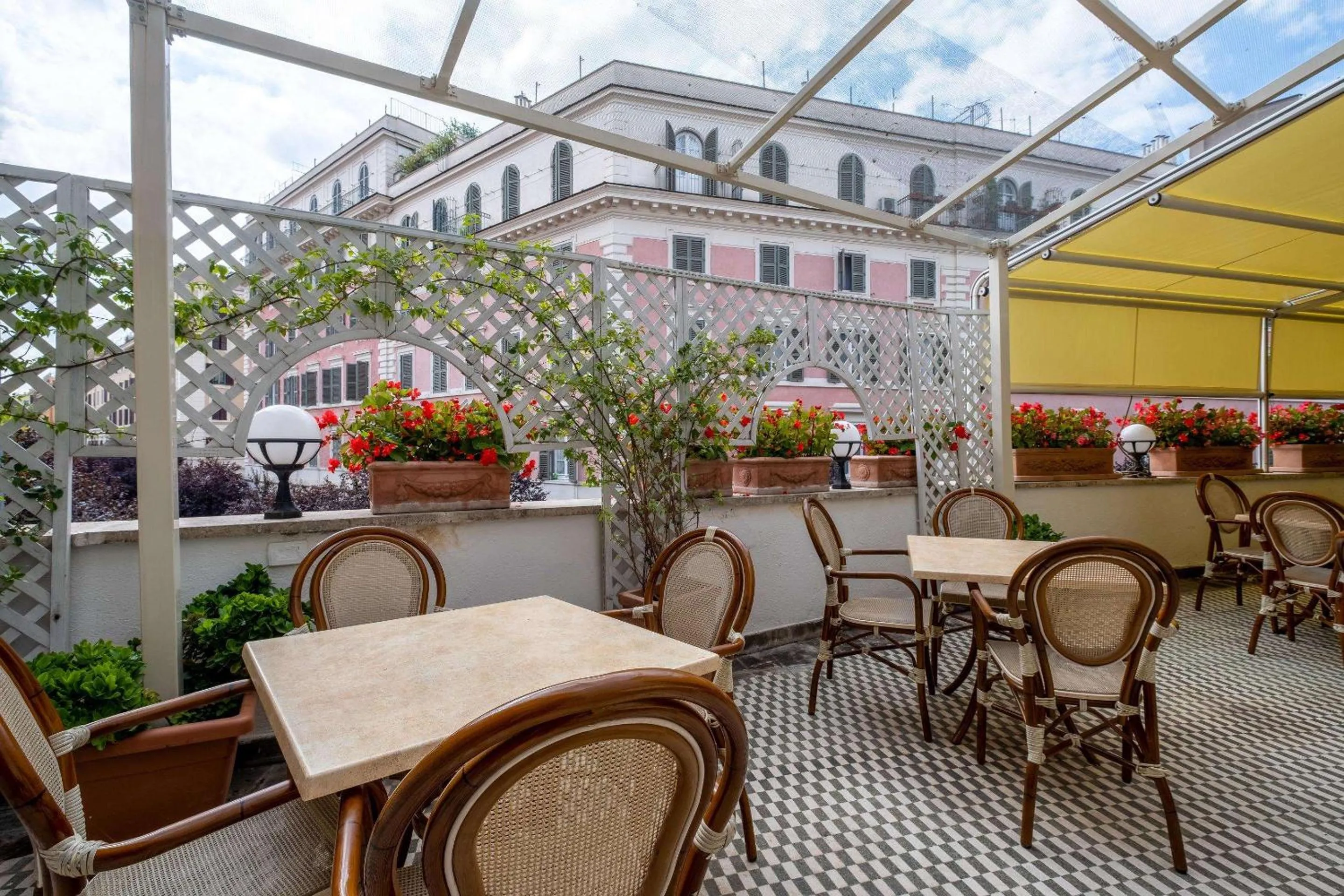 Restaurant/places to eat in Quality Hotel Nova Domus