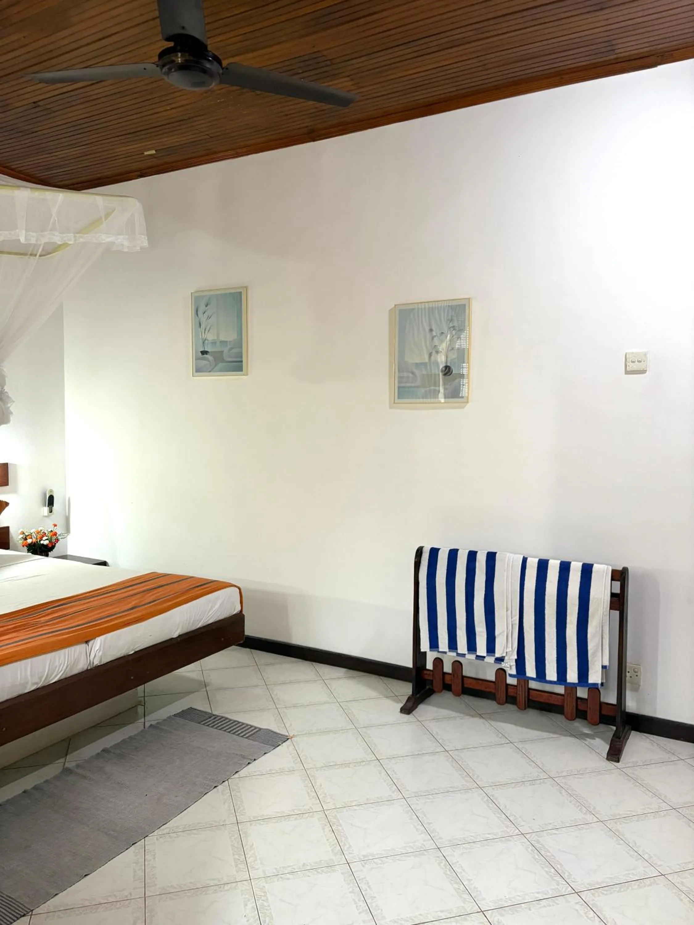 Photo of the whole room, Bed in Chaya Villa Guest House