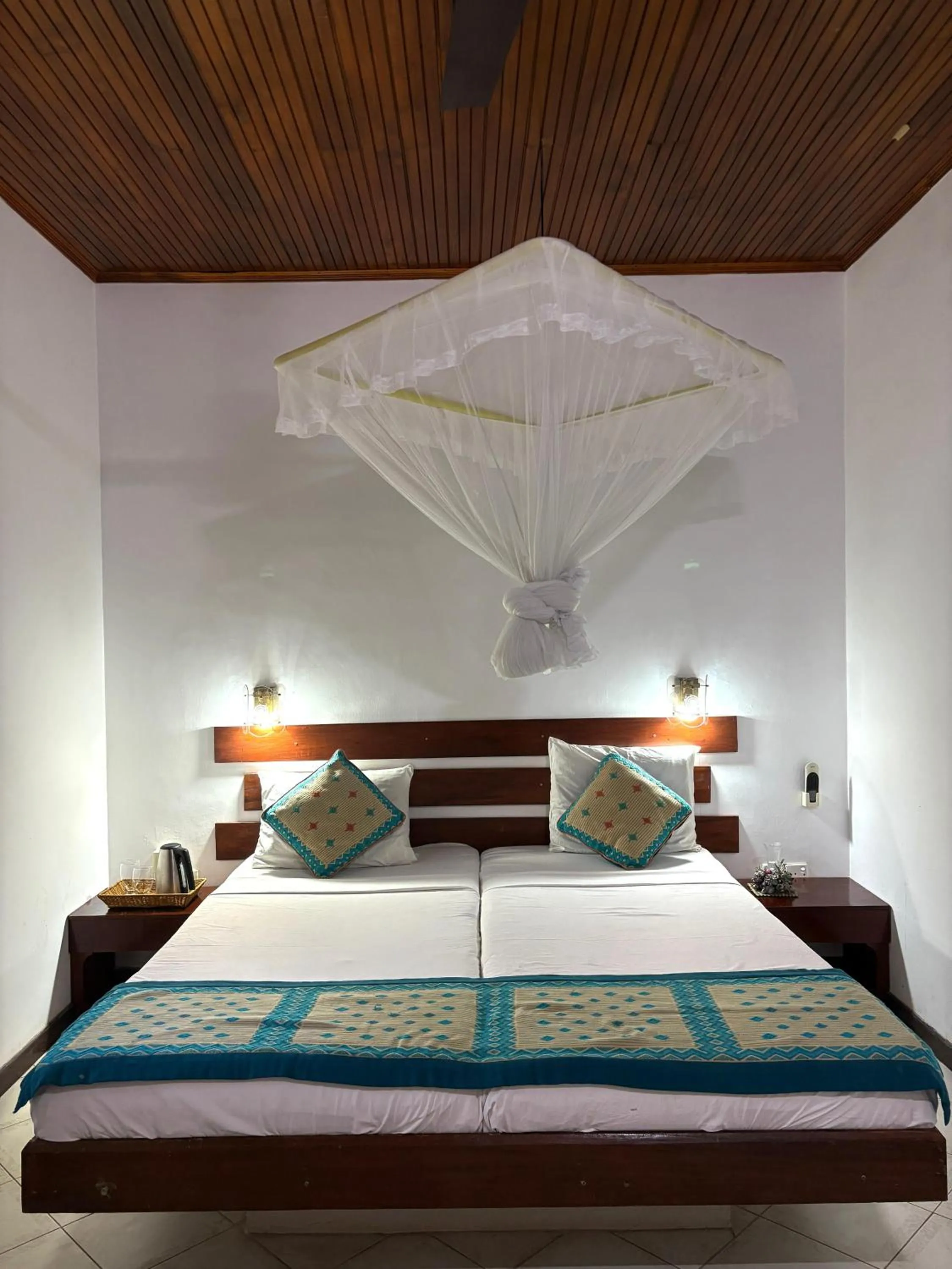 Bed in Chaya Villa Guest House