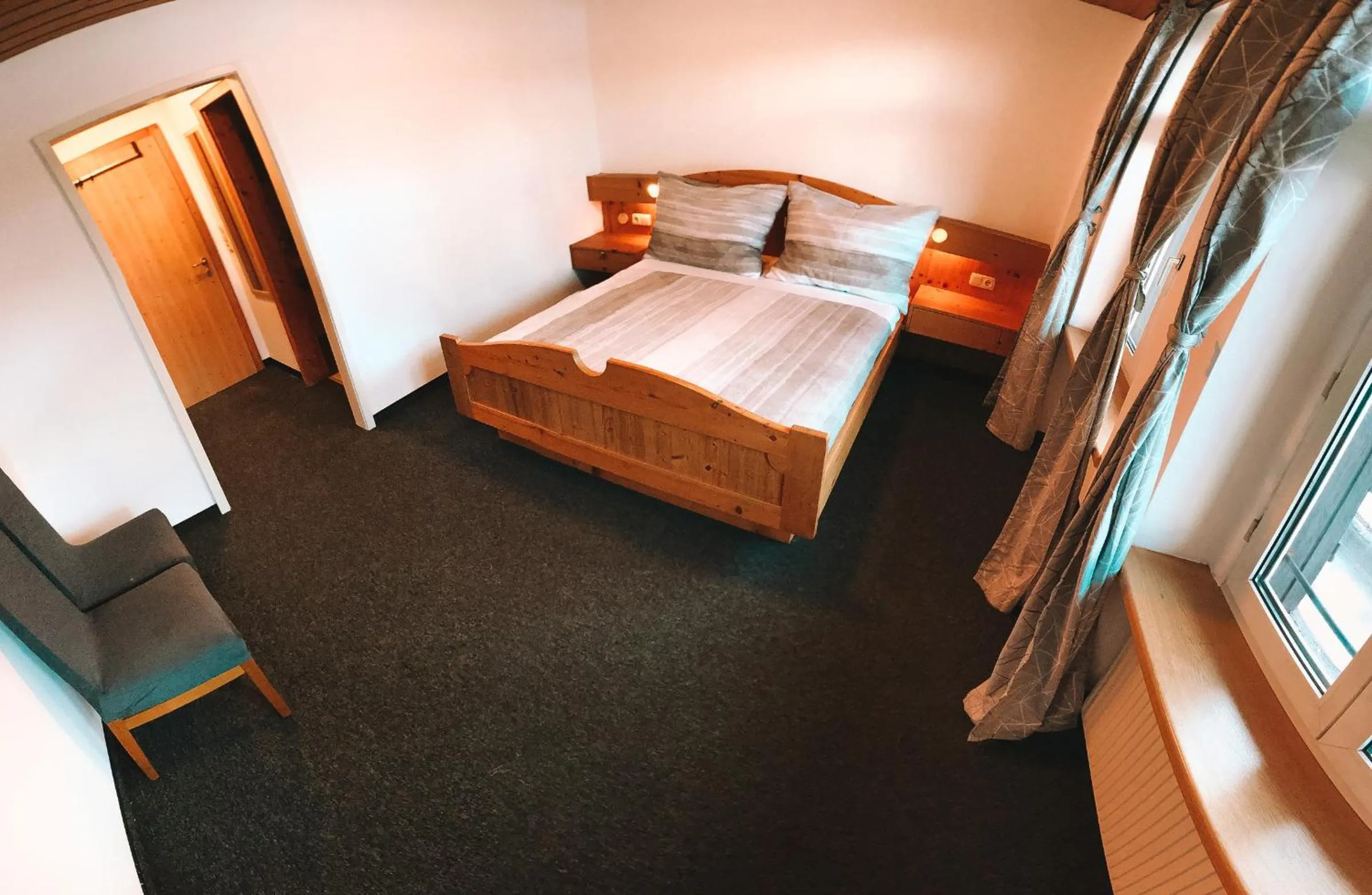 Bed in Green Natural Motel