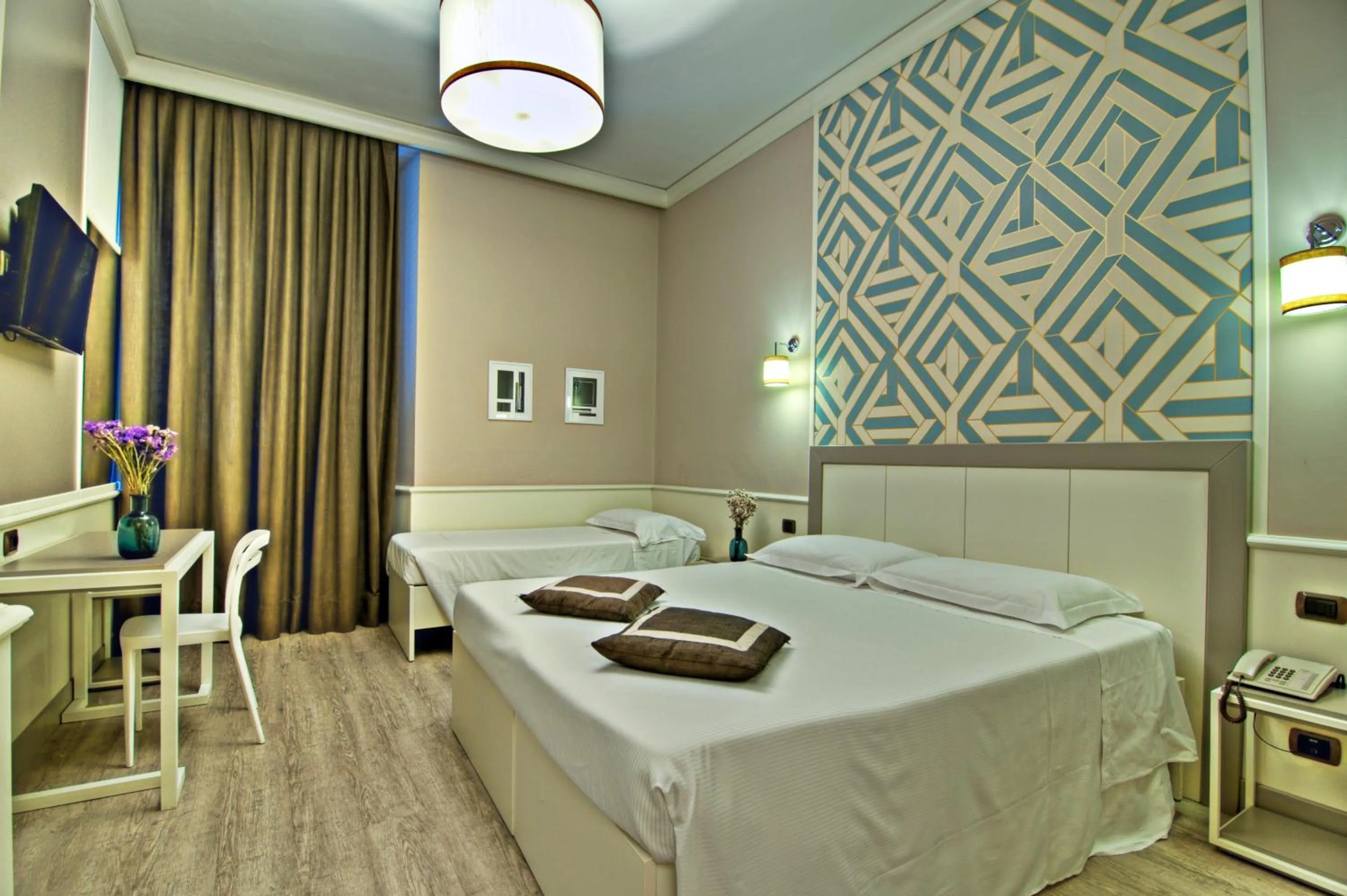 Photo of the whole room, Bed in Hotel Golf