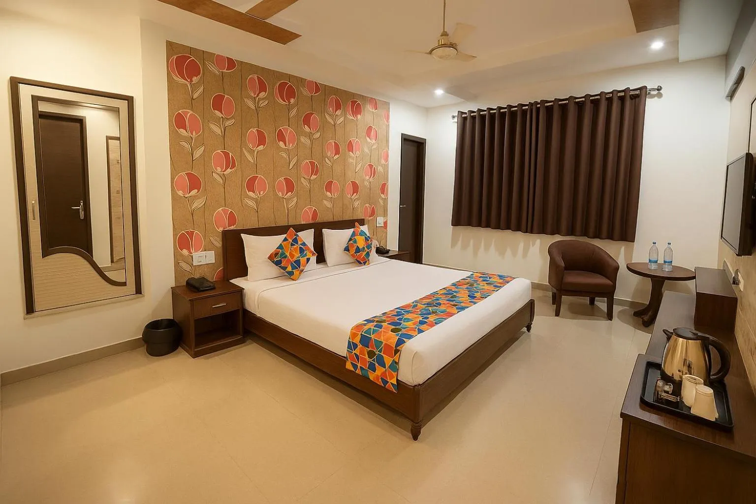 Bed in Hotel Omni Plaza