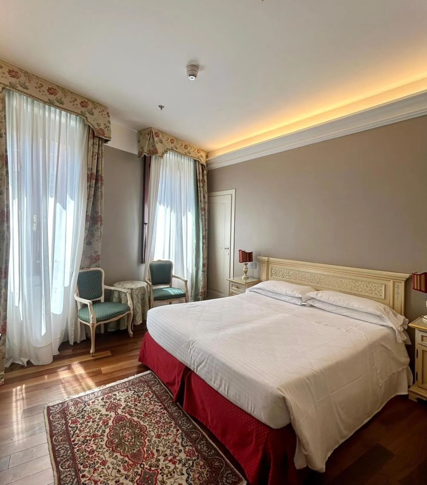 Bed in Albergo Cavalletto & Doge Orseolo