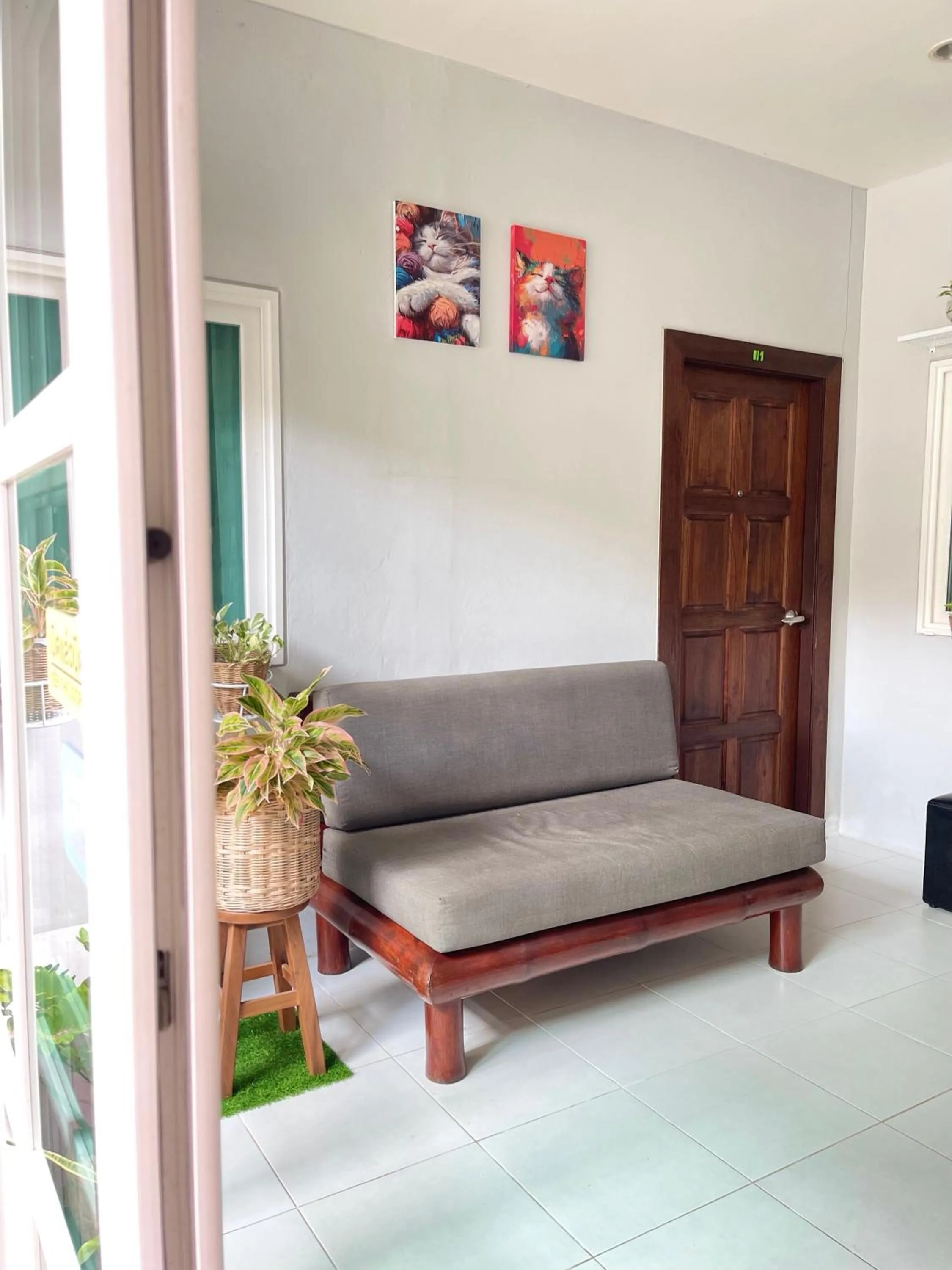 Living room in Good 9 at Home