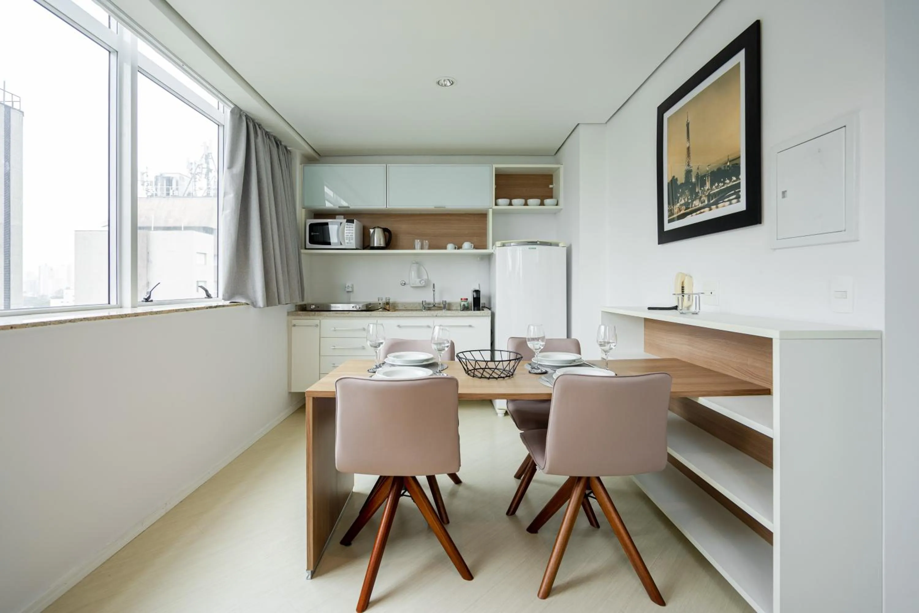 Coffee/tea facilities in Charlie NYC Berrini